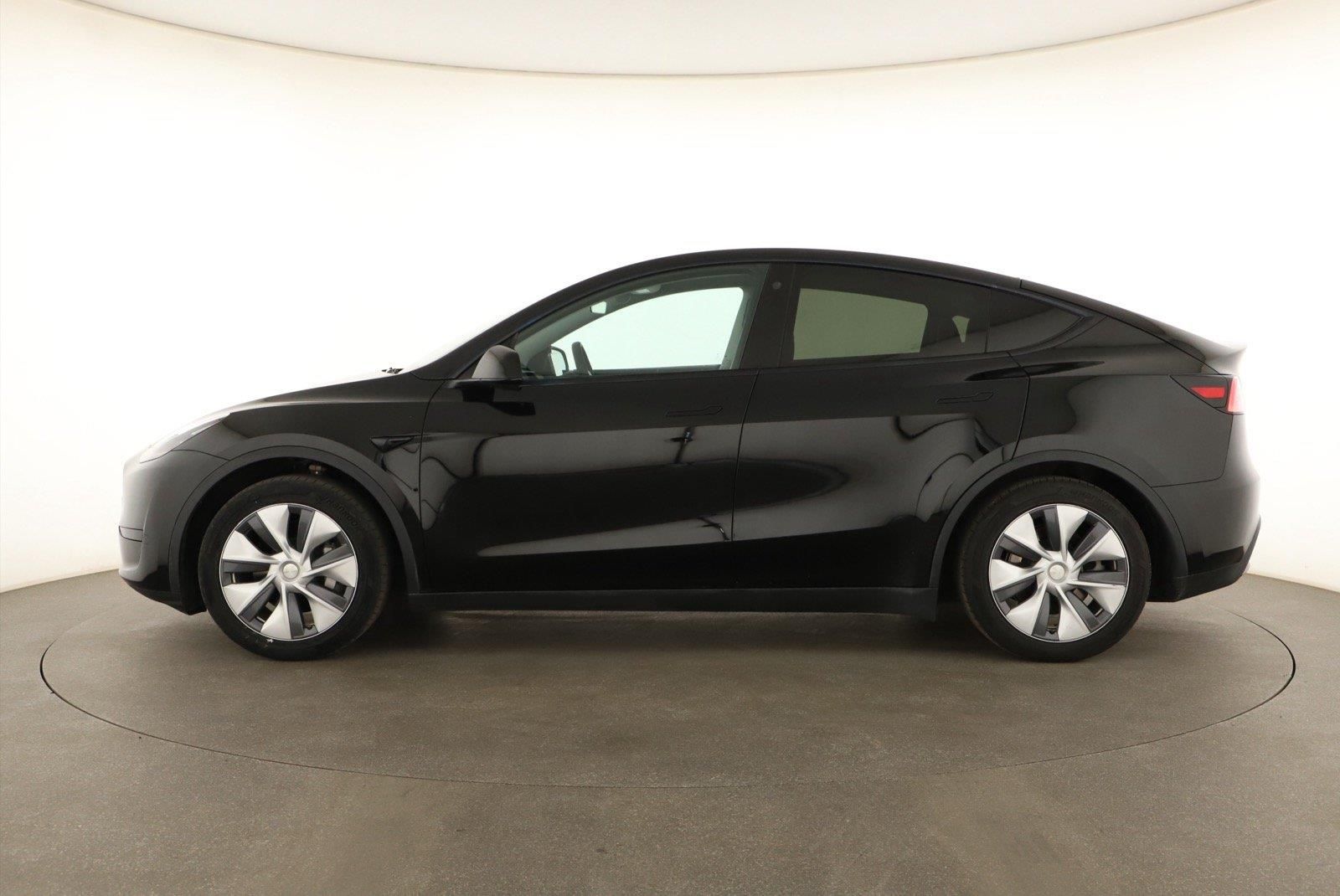 Tesla Model Y, RWD LFP 60kWh, SoH 93% - fotka 3