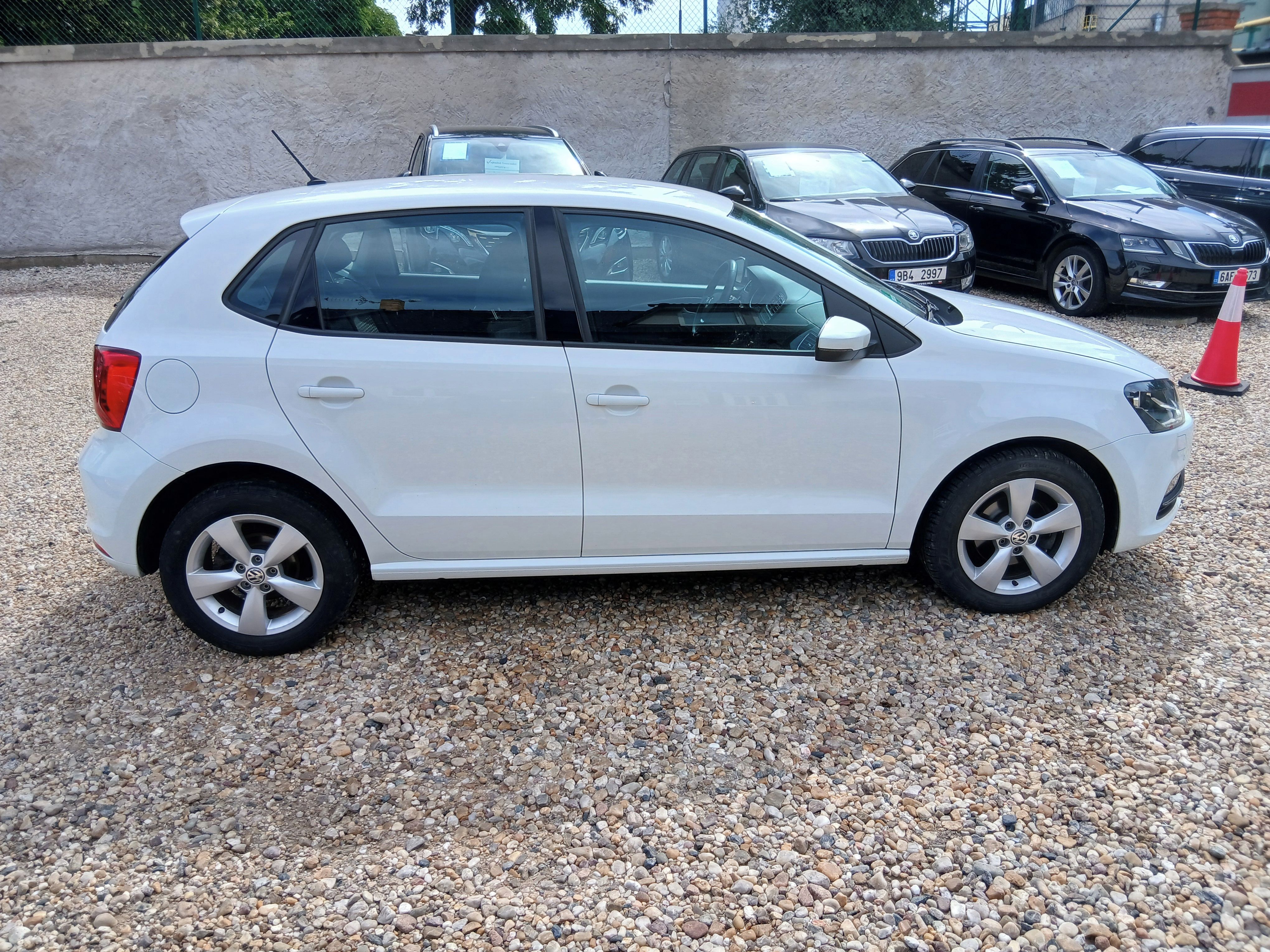 Volkswagen Polo, 1.4TDi 66KW Comfort S.Kniha - fotka 4