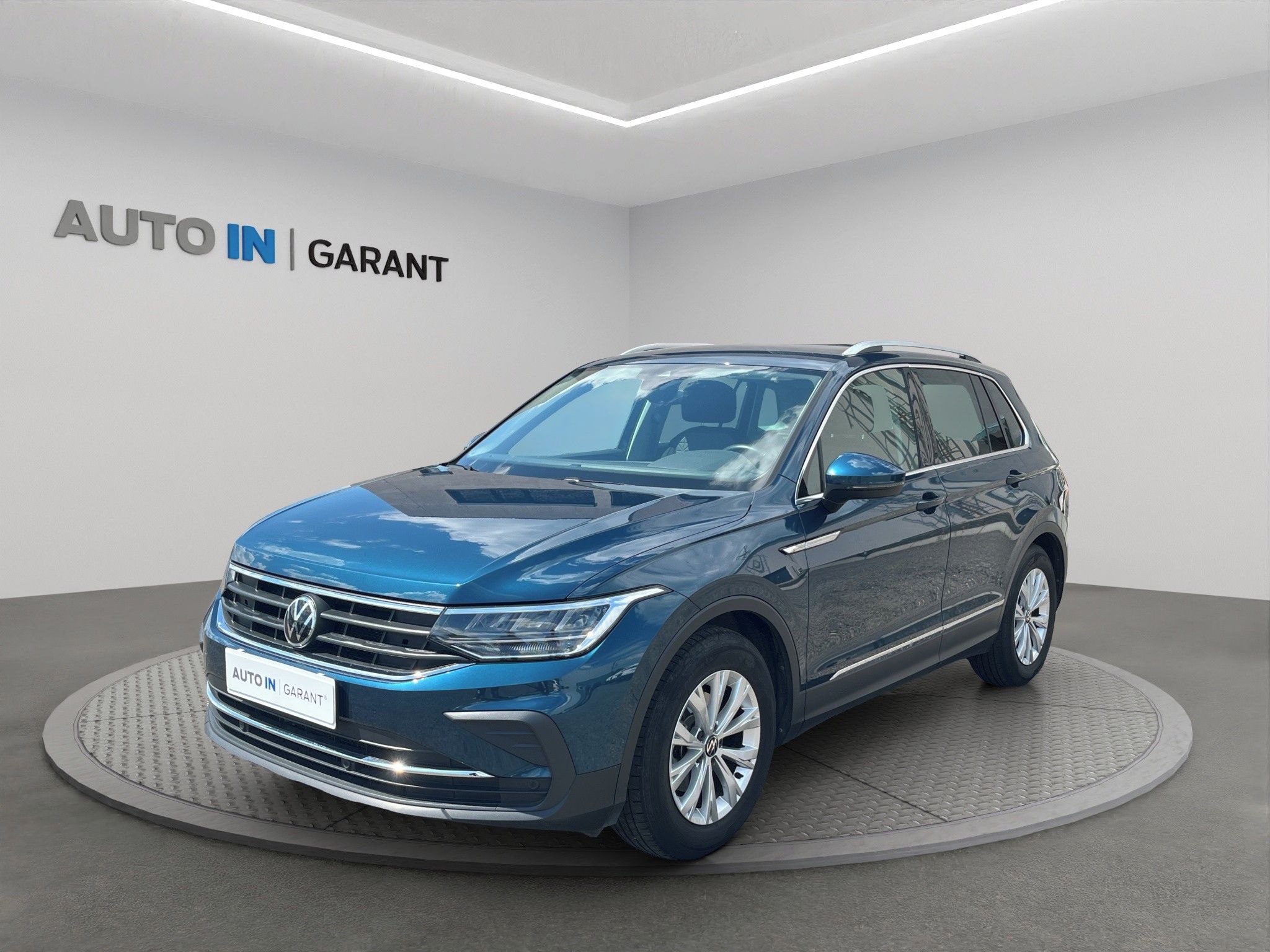 Volkswagen Tiguan, LIFE 1.5 TSi 110kW, ČR, 1.maj,