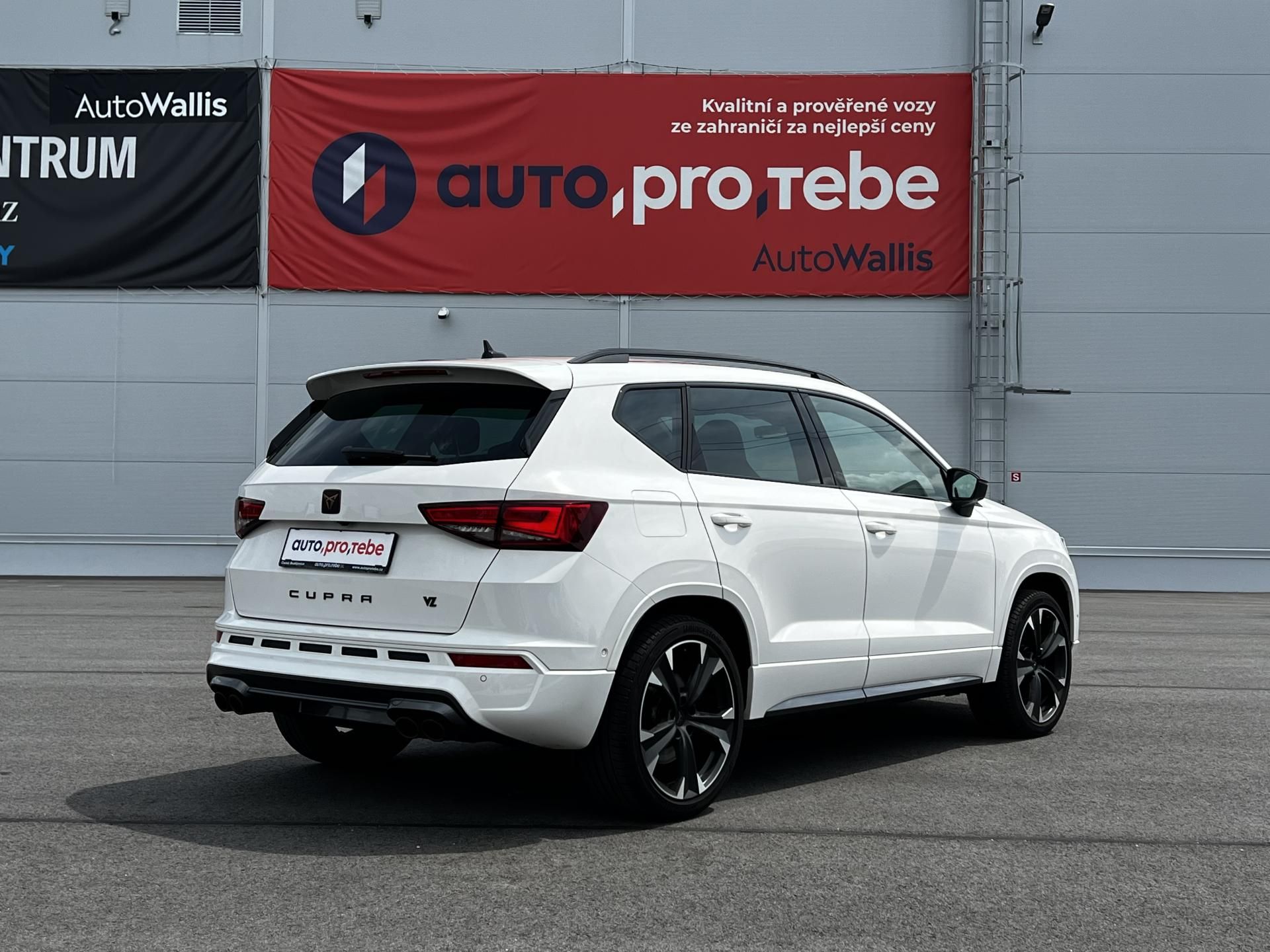 Cupra Ateca, VZ 2.0TSI DSG 221kW 1.Maj DPH - fotka 4