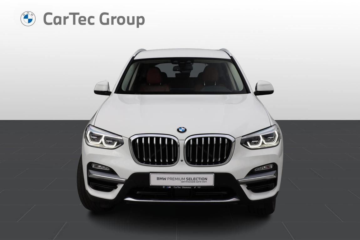BMW X3, xDrive20d - fotka 2