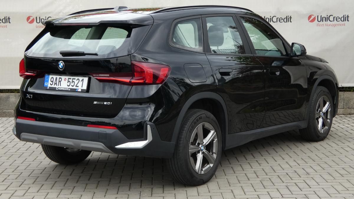 BMW X1, sDrive 20i - fotka 3