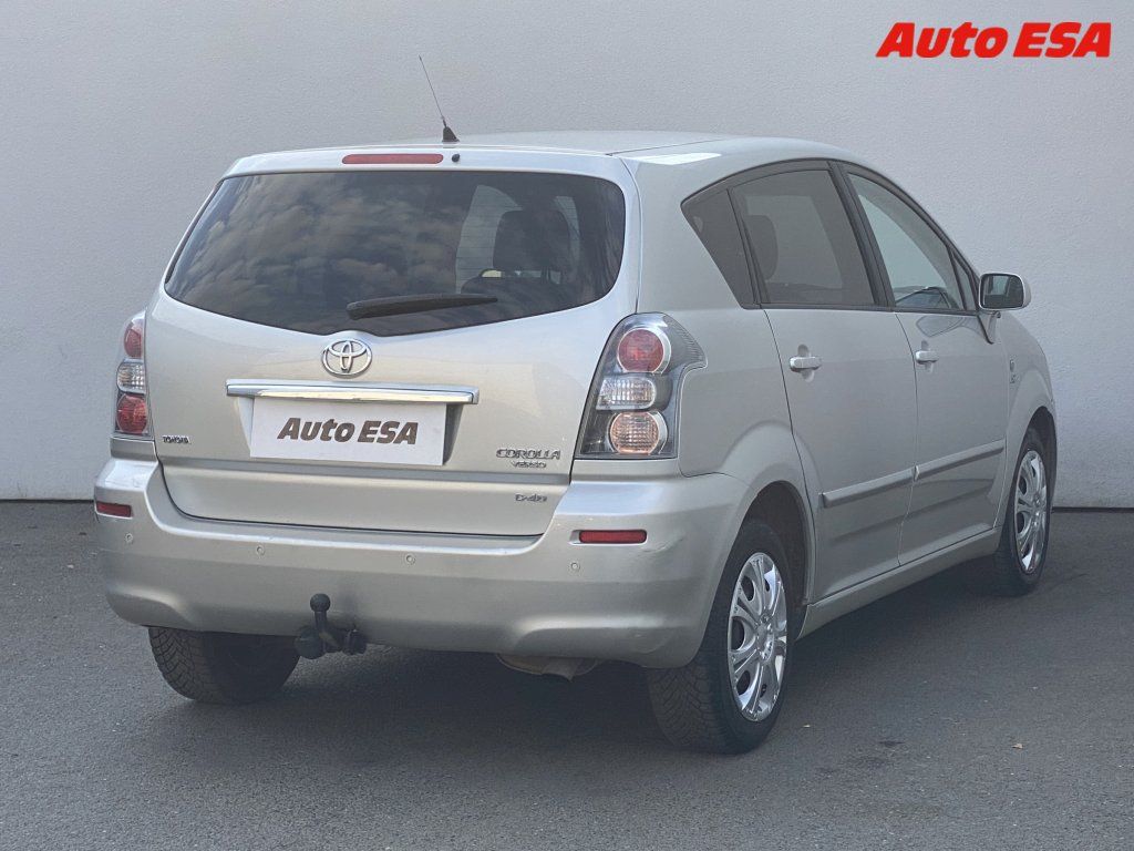 Toyota Corolla Verso, 2.2 D,autoAC,temp - fotka 4