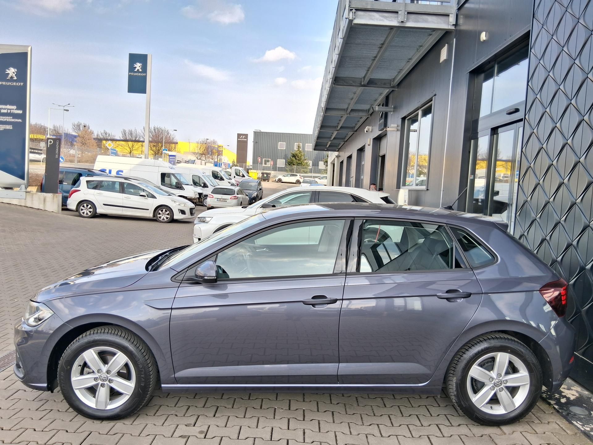 Volkswagen Polo, LIFE 1.0 TSI 70 kW - fotka 4