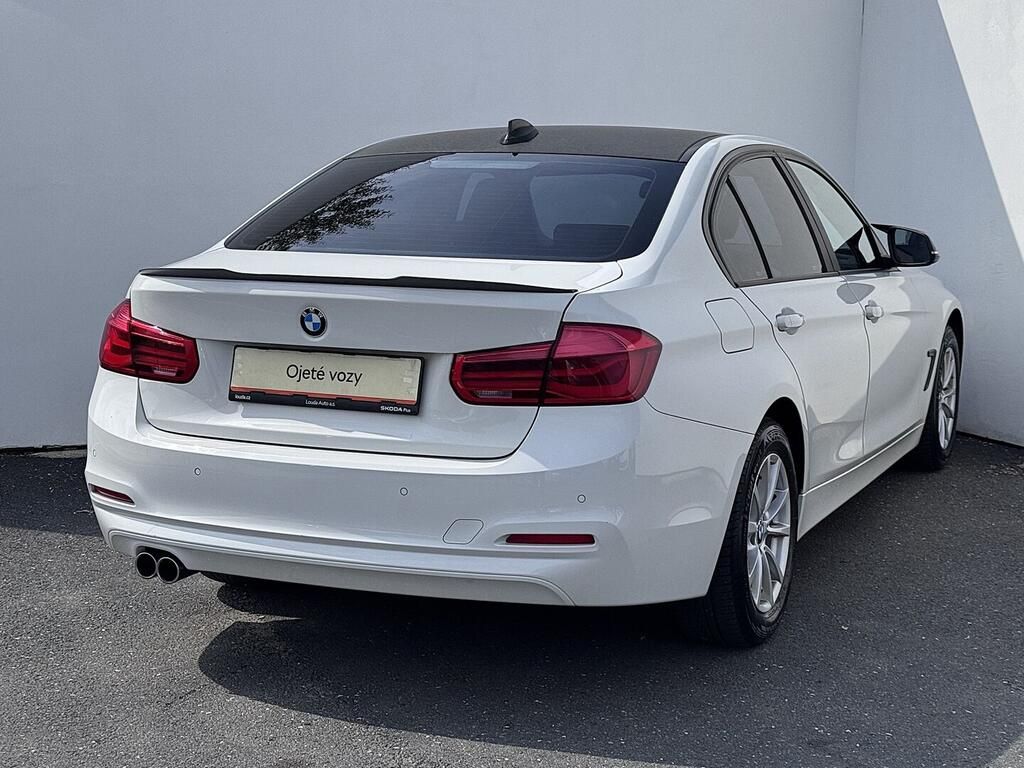 BMW Řada 3, 2.0 D xDrive 140 kW - fotka 2