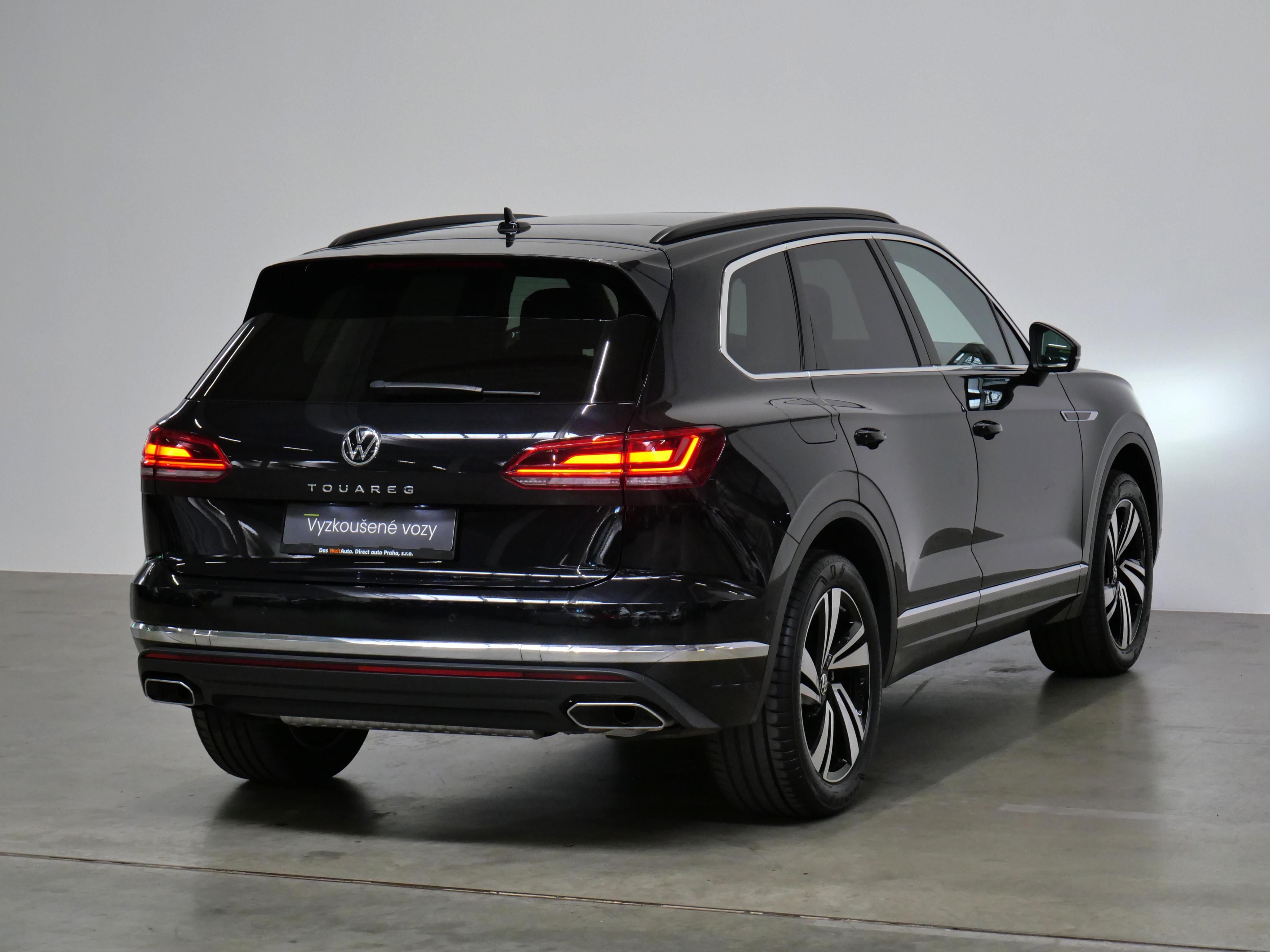 Volkswagen Touareg, 3.0 TDI V6 210 kW Elegance - fotka 2