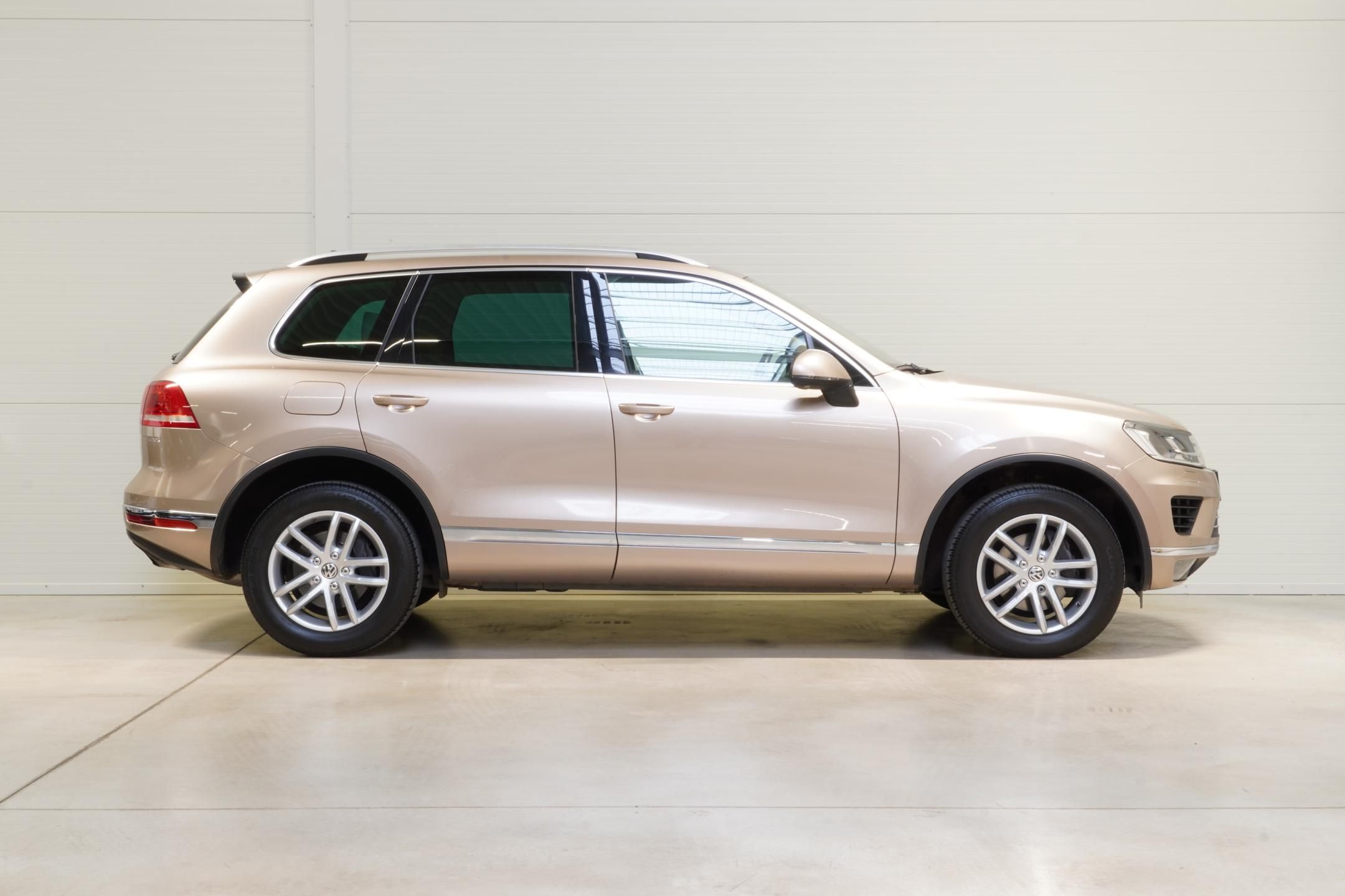 Volkswagen Touareg, 3.0TDI,193kW,Vzduch,Tažné,ACC - fotka 4