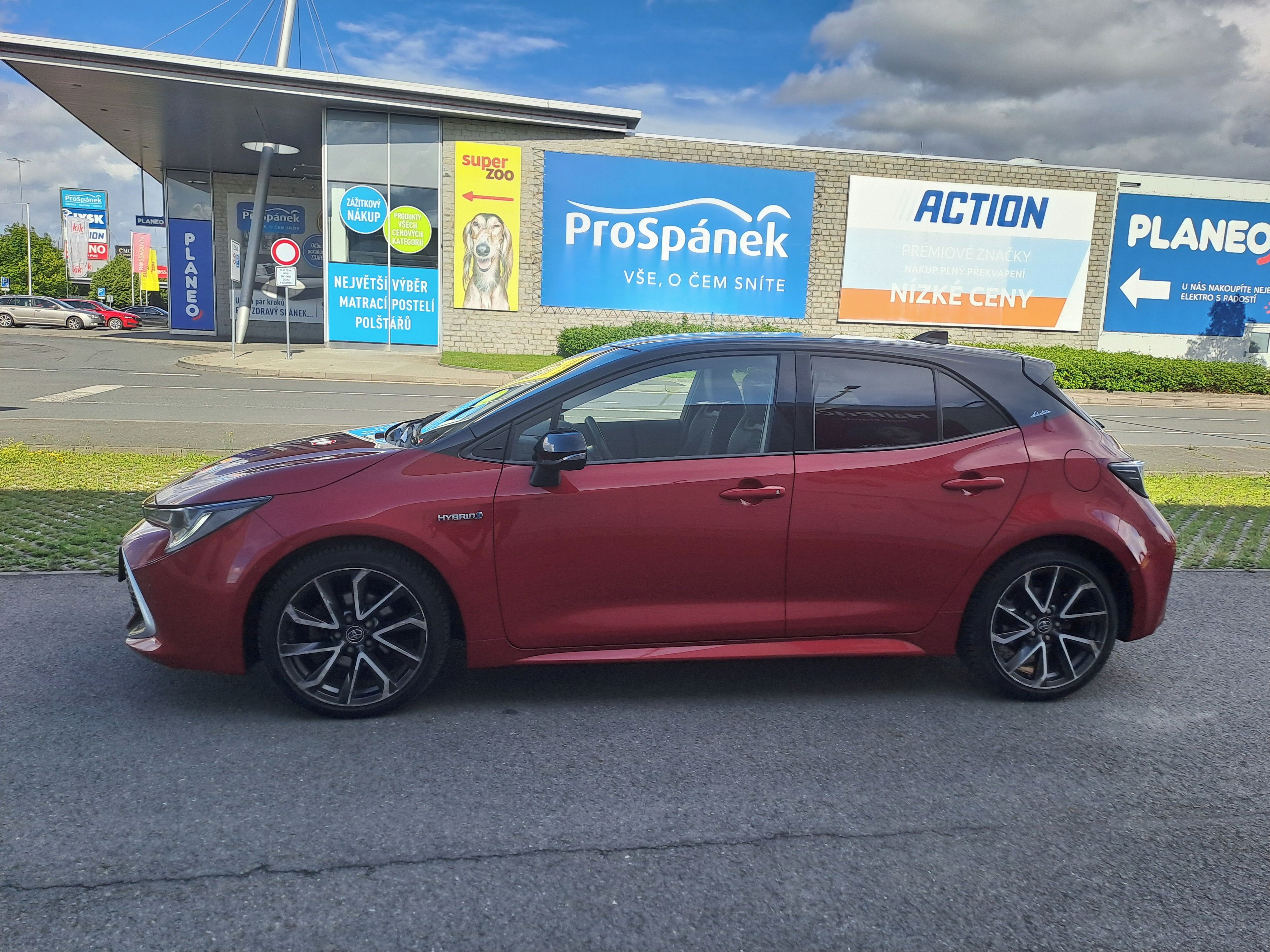 Toyota Corolla - fotka 4