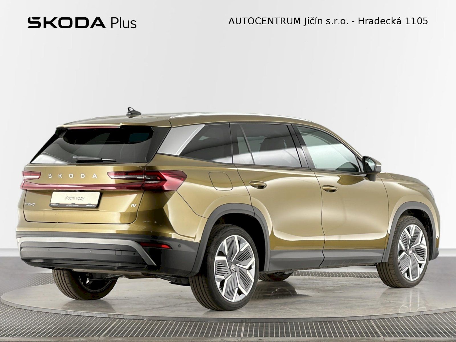 Škoda Kodiaq, iV DSG 1.5TSI 150kW Exclusive - fotka 2