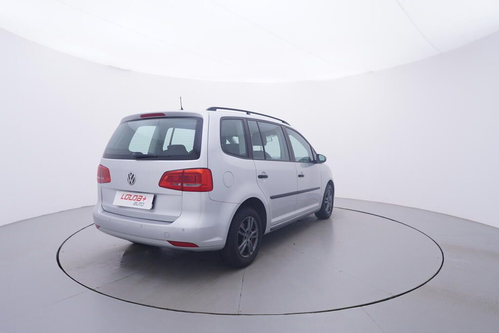 Volkswagen Touran, Trendline 1.6 TDI 77 kW - fotka 5