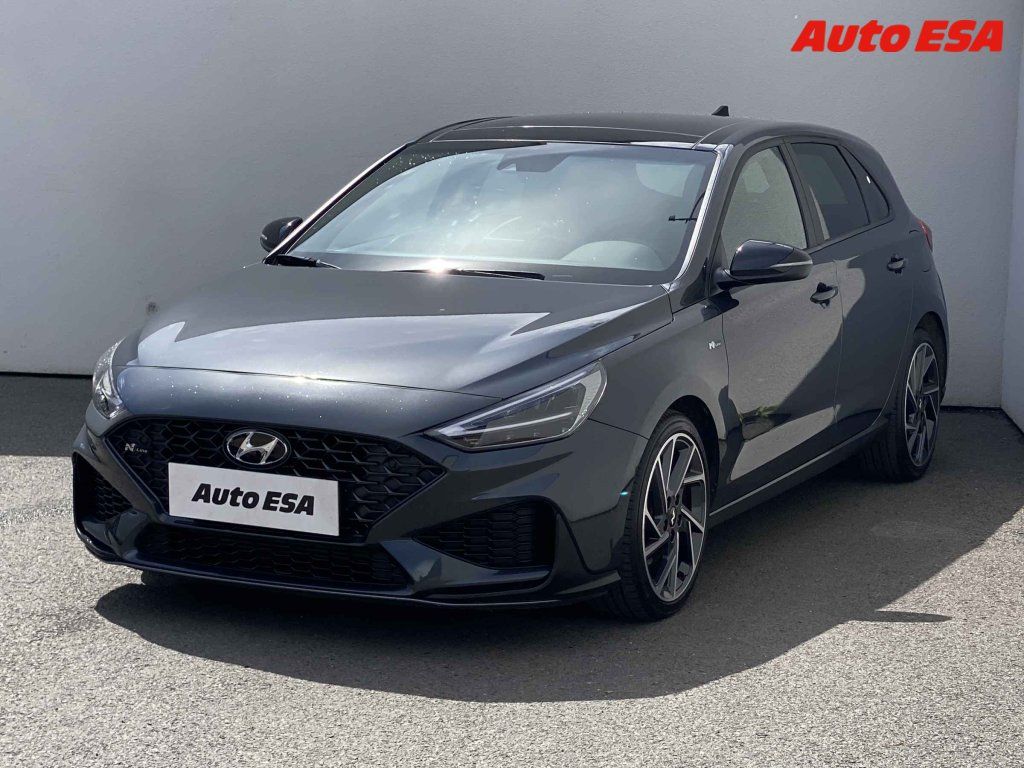 Hyundai i30, 1.5i,pano,N-Line - fotka 3