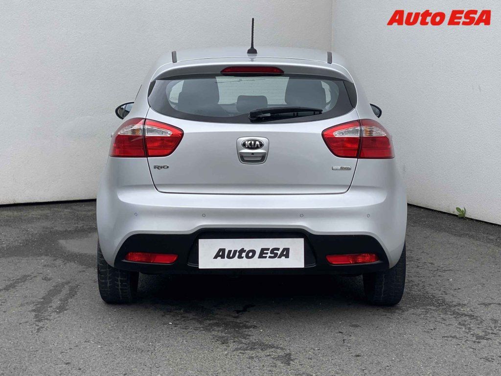 Kia Rio, 1.4,Edition - fotka 5