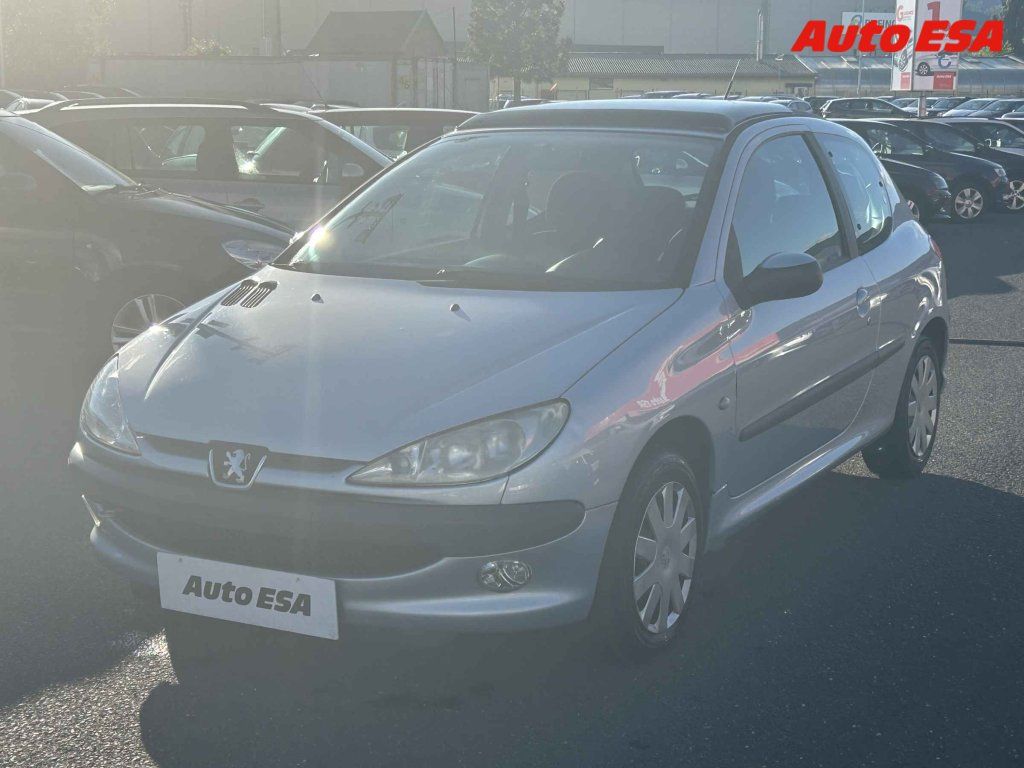 Peugeot 206, 1.1i - fotka 3