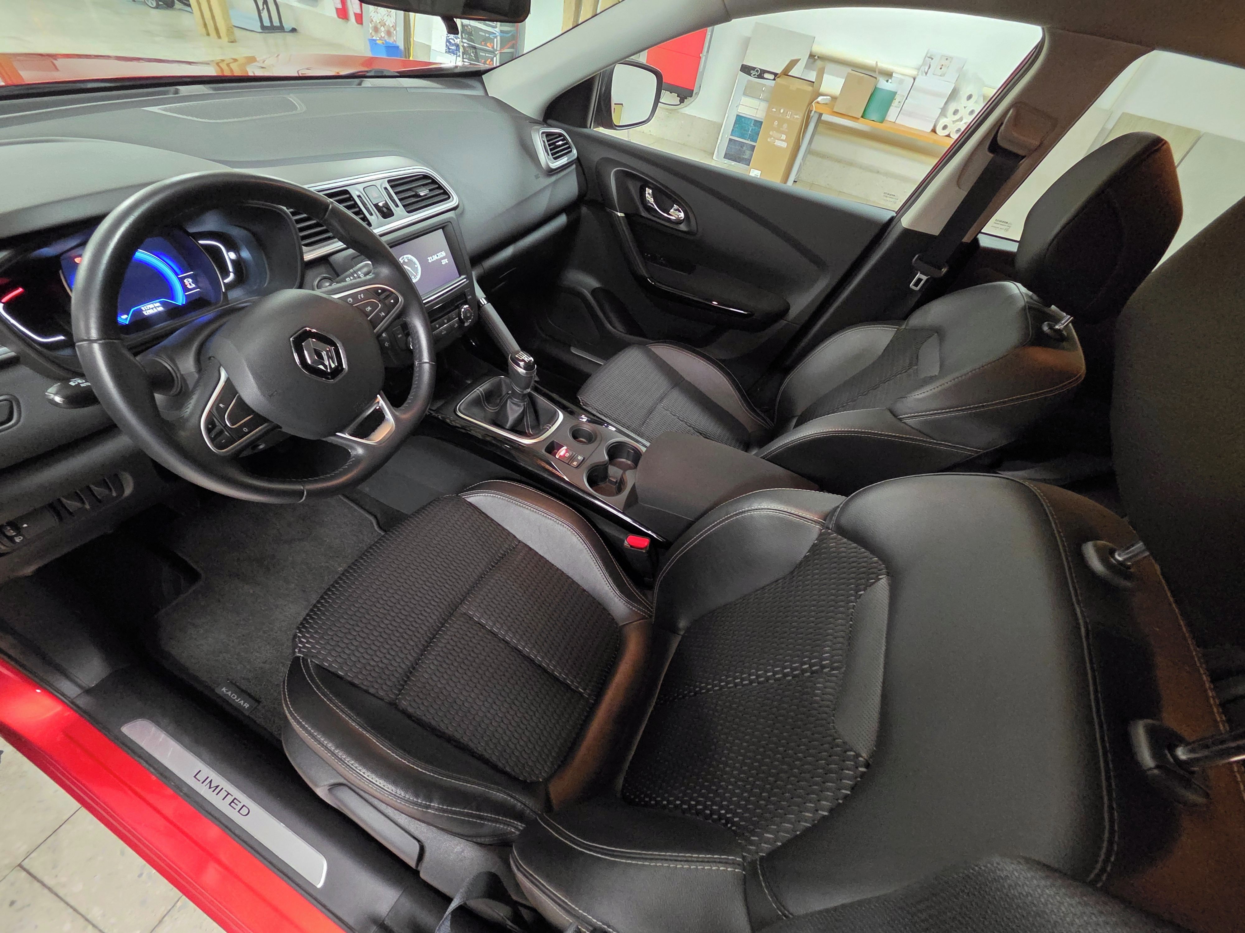 Renault Kadjar, 1.2 TCe ČR, 1. MAJ, 12 tis. Km - fotka 6