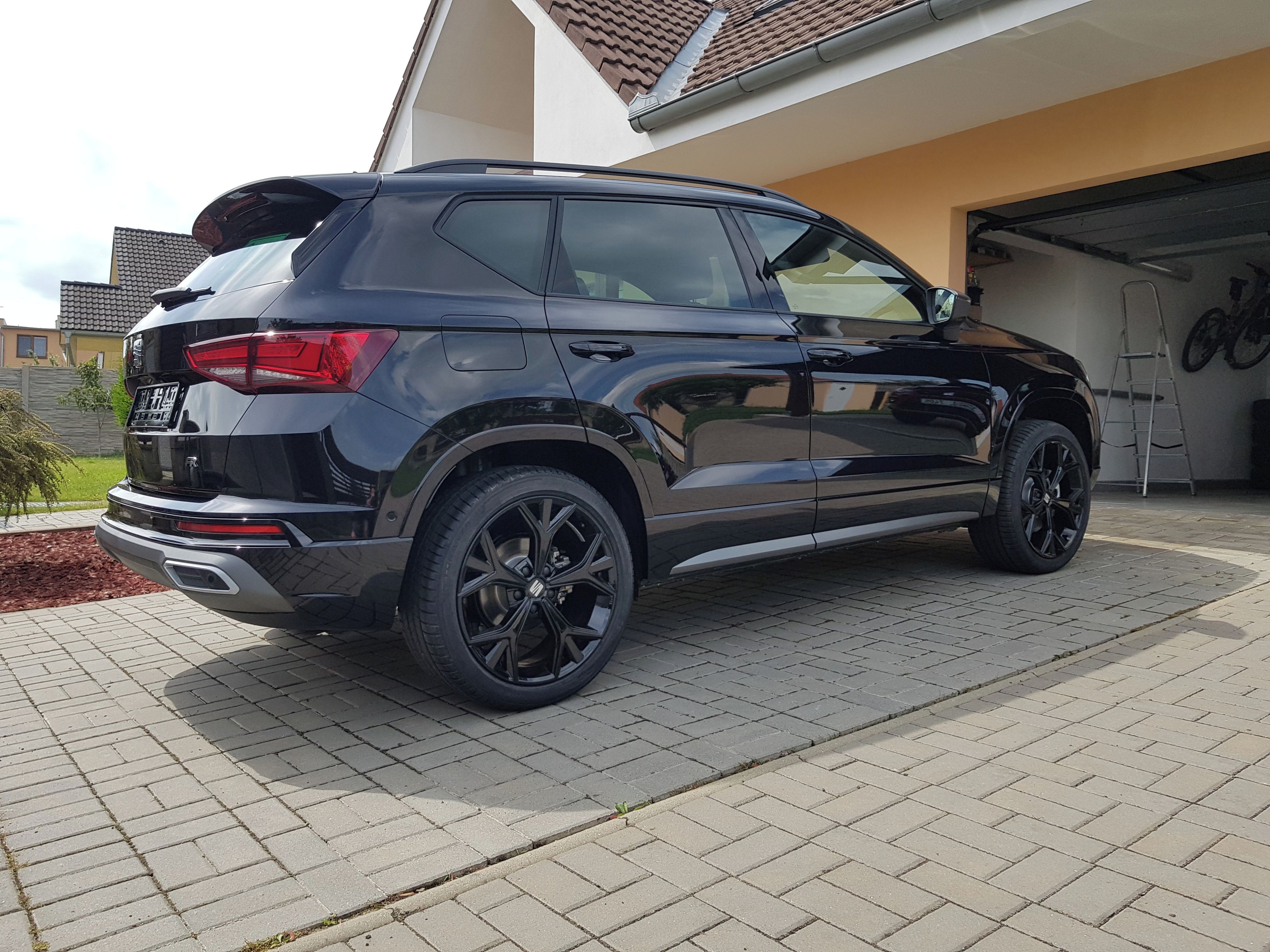 Cupra Ateca, Seat Ateca 2.0TSI 140KW FR - fotka 2