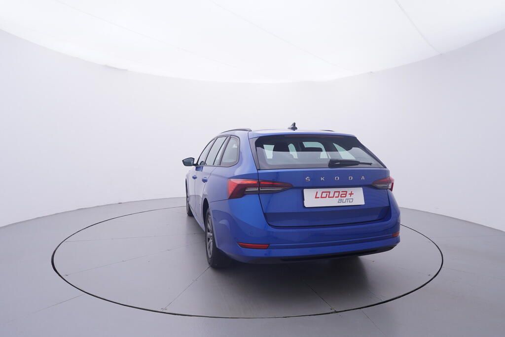 Škoda Octavia, Ambition 2.0 TDI 85 kW - fotka 4