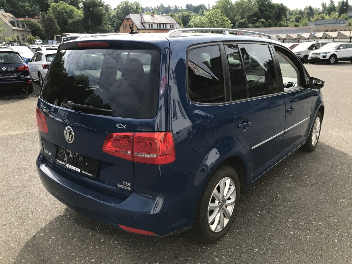 Volkswagen Touran, 1,6 TDi 77kW 6MT 7míst! - fotka 4