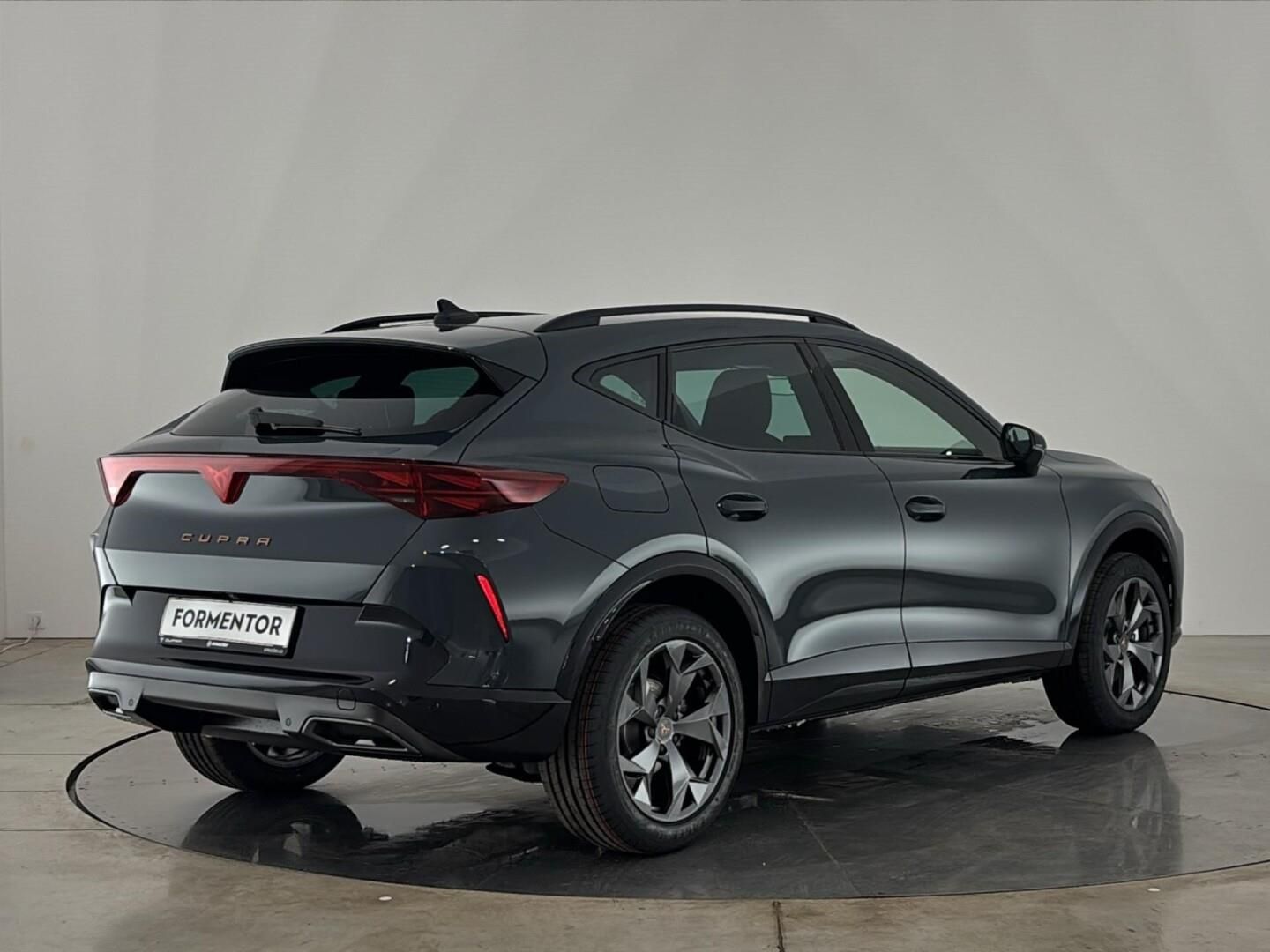 Cupra Formentor, 1.5 TSI / 110 kW - fotka 2