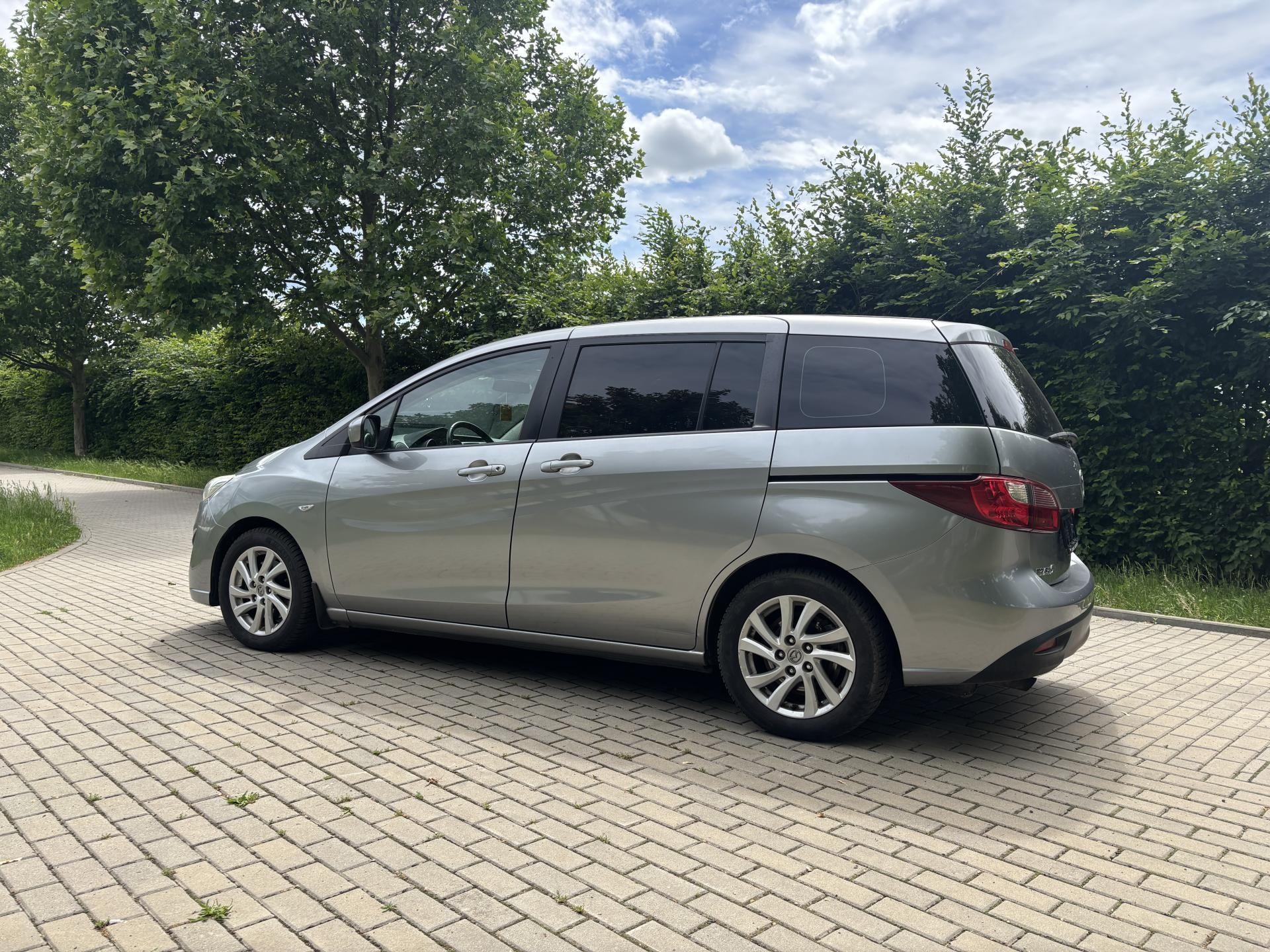 Mazda 5, 2.0 Center-Line - fotka 5