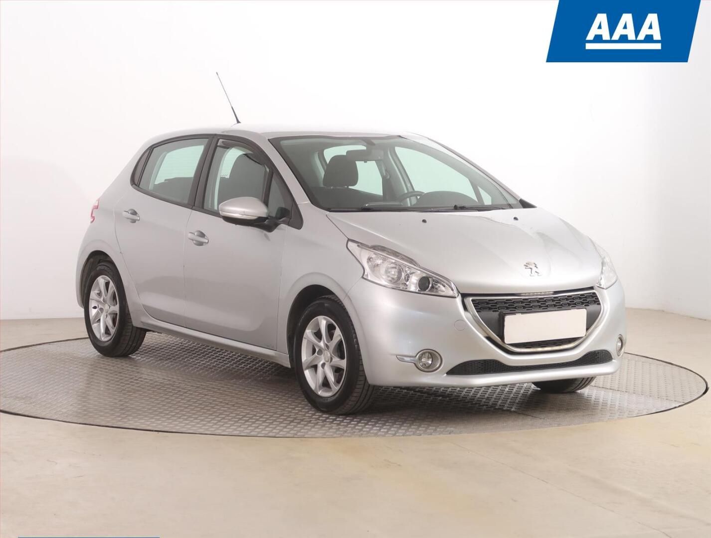 Peugeot 208, 1.4 HDI, Serv.kniha, po STK