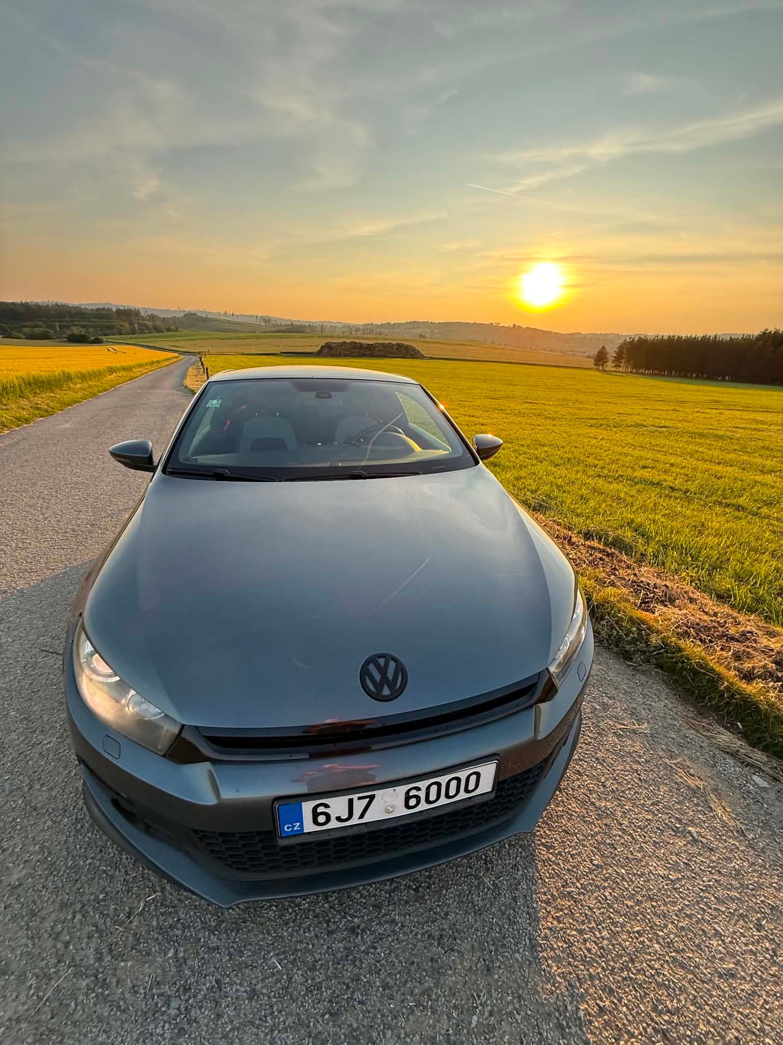 Volkswagen Scirocco, Scirocco 2.0TDI R-LINE - fotka 6