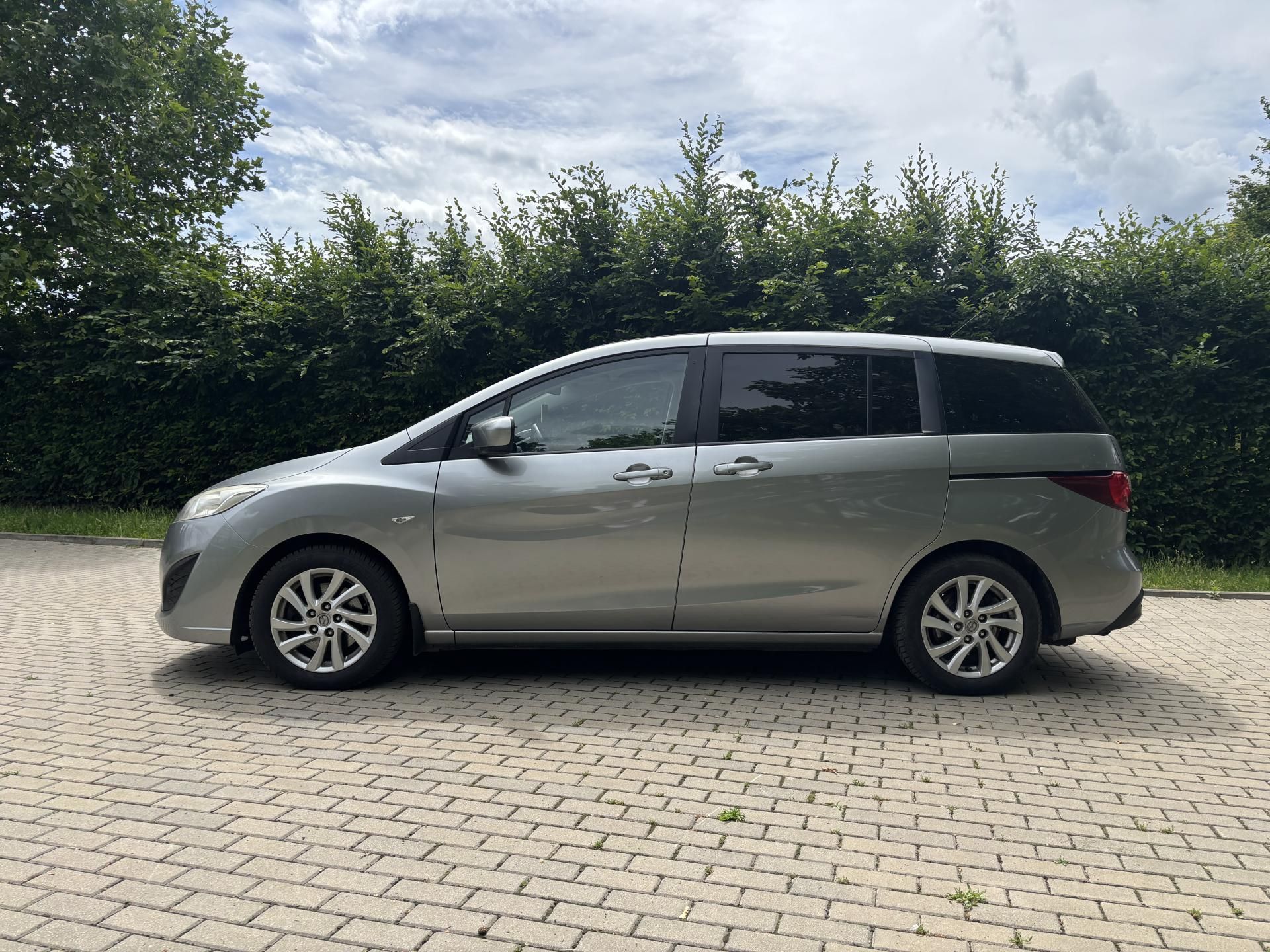 Mazda 5, 2.0 Center-Line - fotka 4