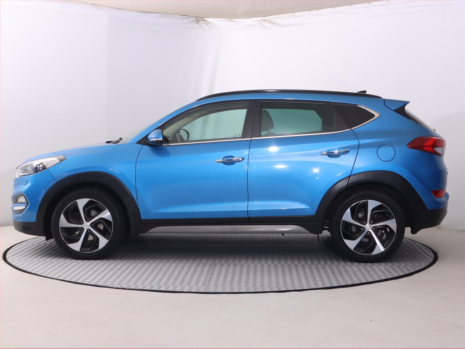 Hyundai Tucson, 1.6 T-GDI, 4X4, Automat - fotka 3