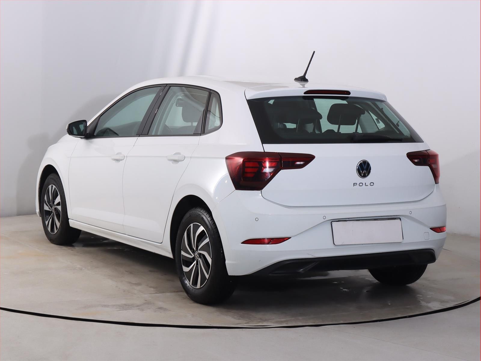 Volkswagen Polo, 1.0 TSI, Serv.kniha - fotka 4
