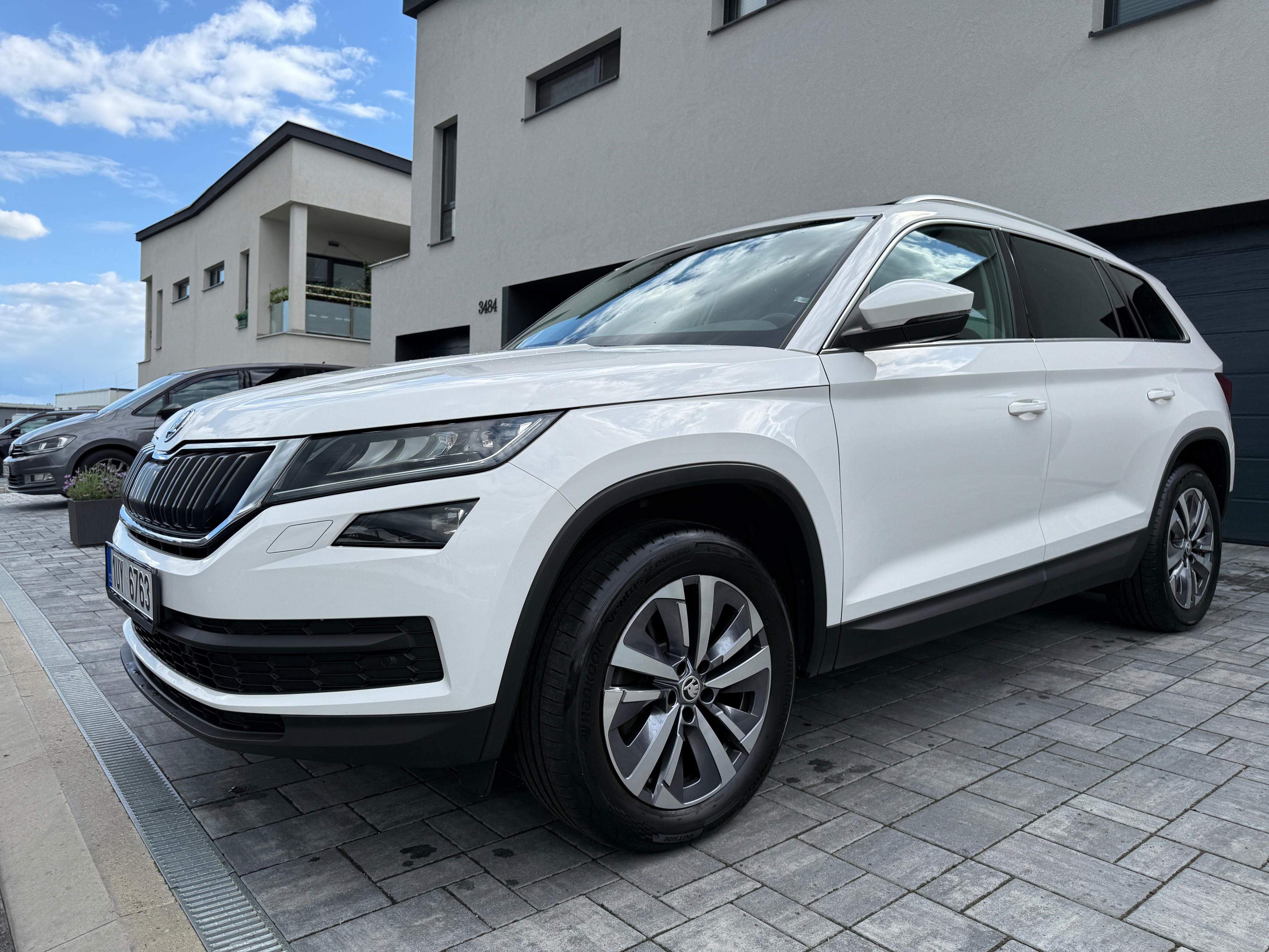 Škoda Kodiaq, 2.0 TDi 4x4 dsg tažné - fotka 2