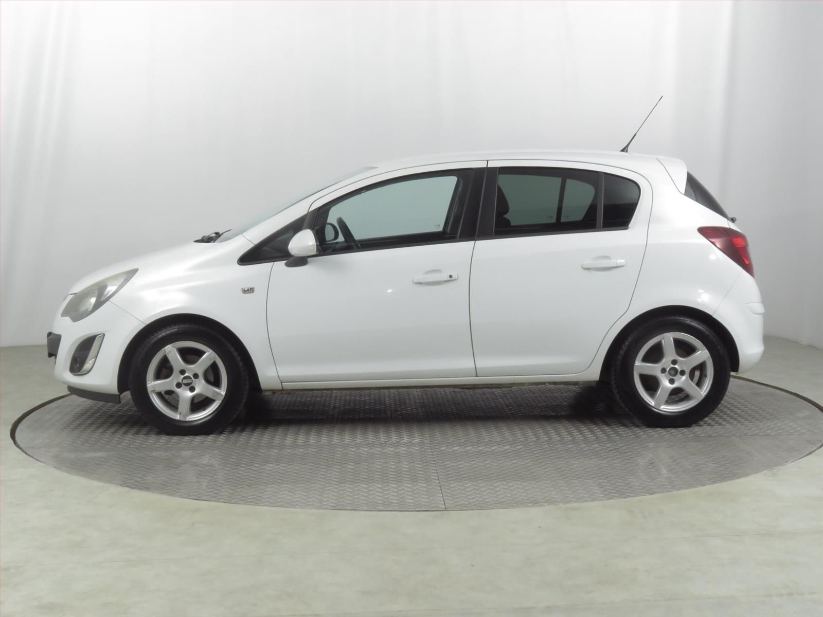 Opel Corsa, 1.2, Automat - fotka 3