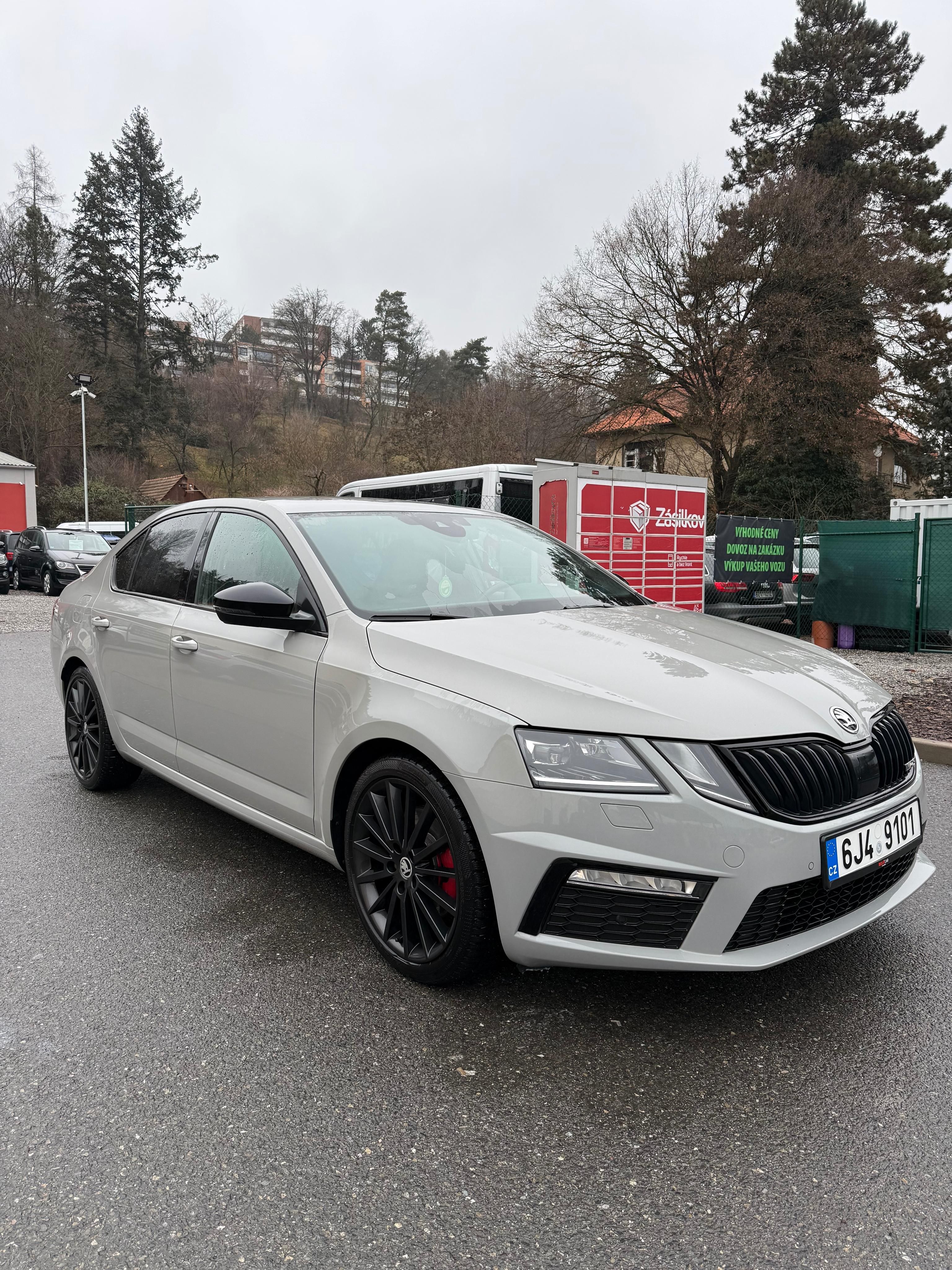 Škoda Octavia, Škoda Octavia RS 2.0 TDI - fotka 3