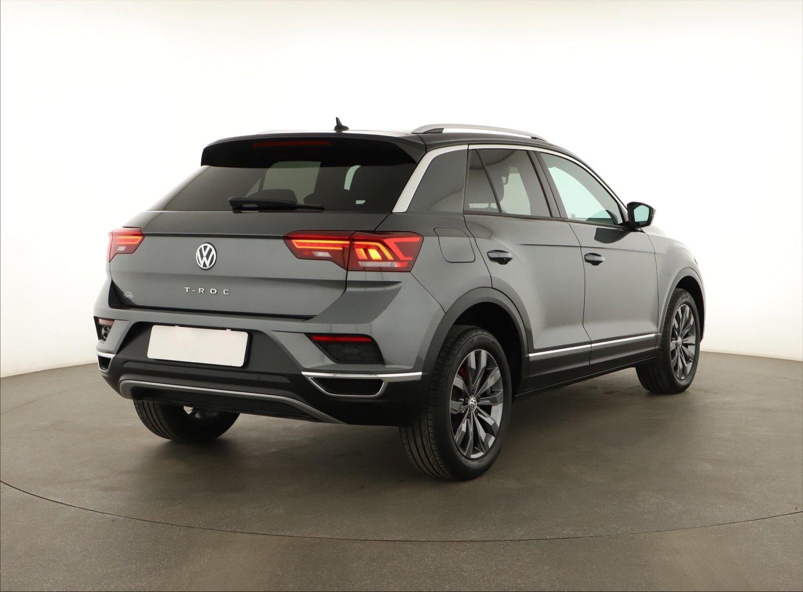 Volkswagen T-Roc, 1.5 TSI, Serv.kniha - fotka 5