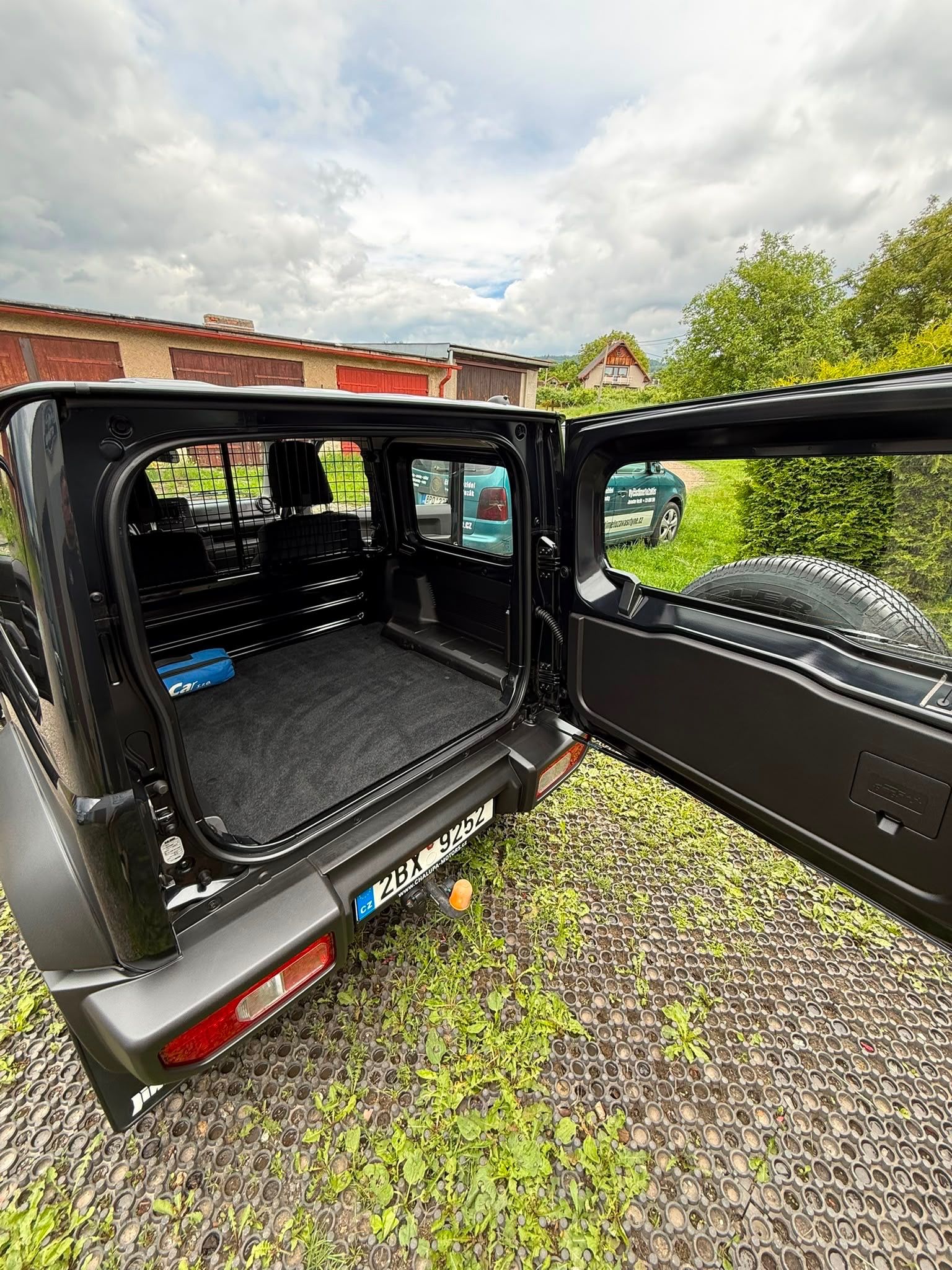 Suzuki Jimny, Suzuki Jimny 1.5 VVT ALLGRIP - fotka 6
