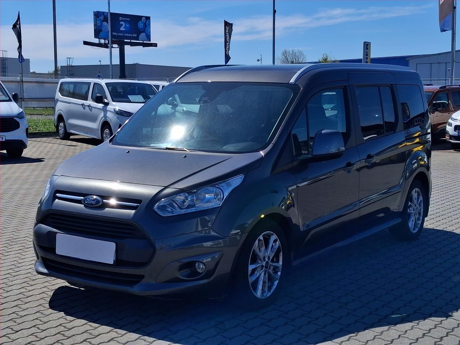 Ford Tourneo Connect, Maxi 1.5 EcoBlue, Titanium - fotka 2