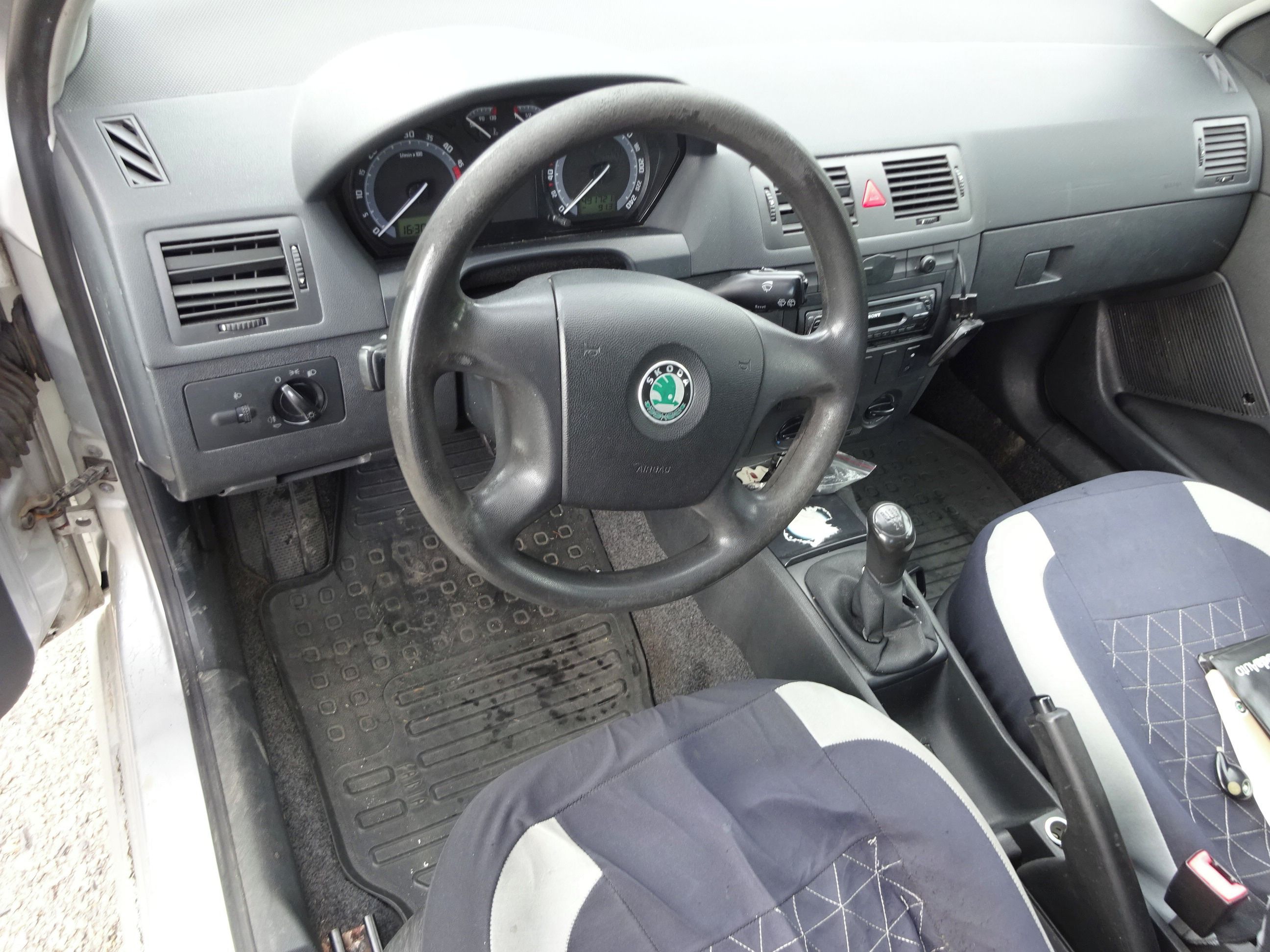 Škoda Fabia, 1.4 TDI (51 KW) KOUPENO V ČR - fotka 5