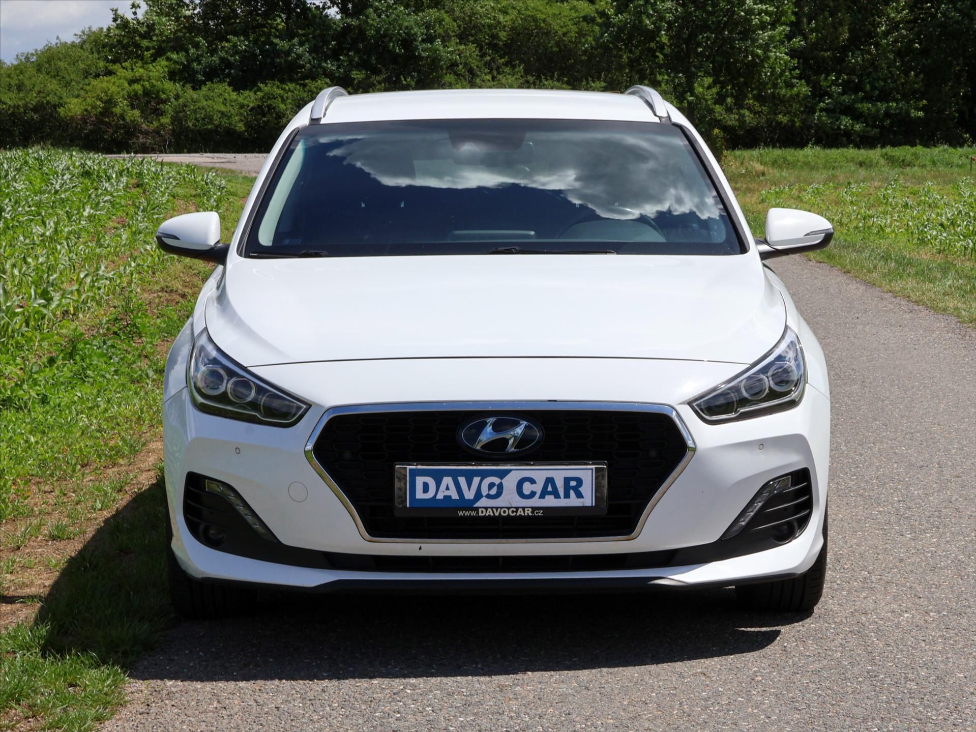 Hyundai i30, 1.6 CRDi Automat CZ Style LED - fotka 2