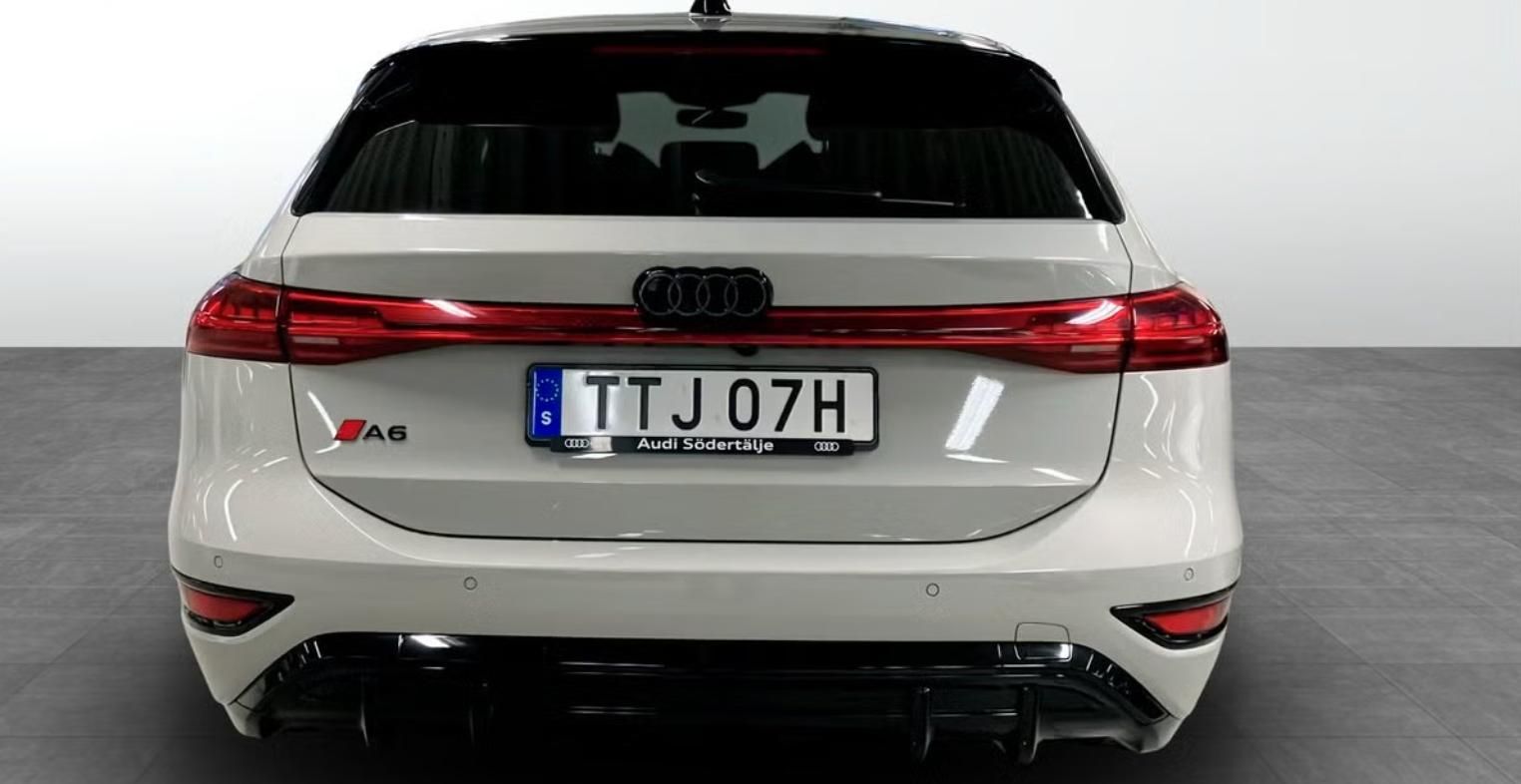 Audi A6 Avant, e-tron Performance 360k Pano. - fotka 5