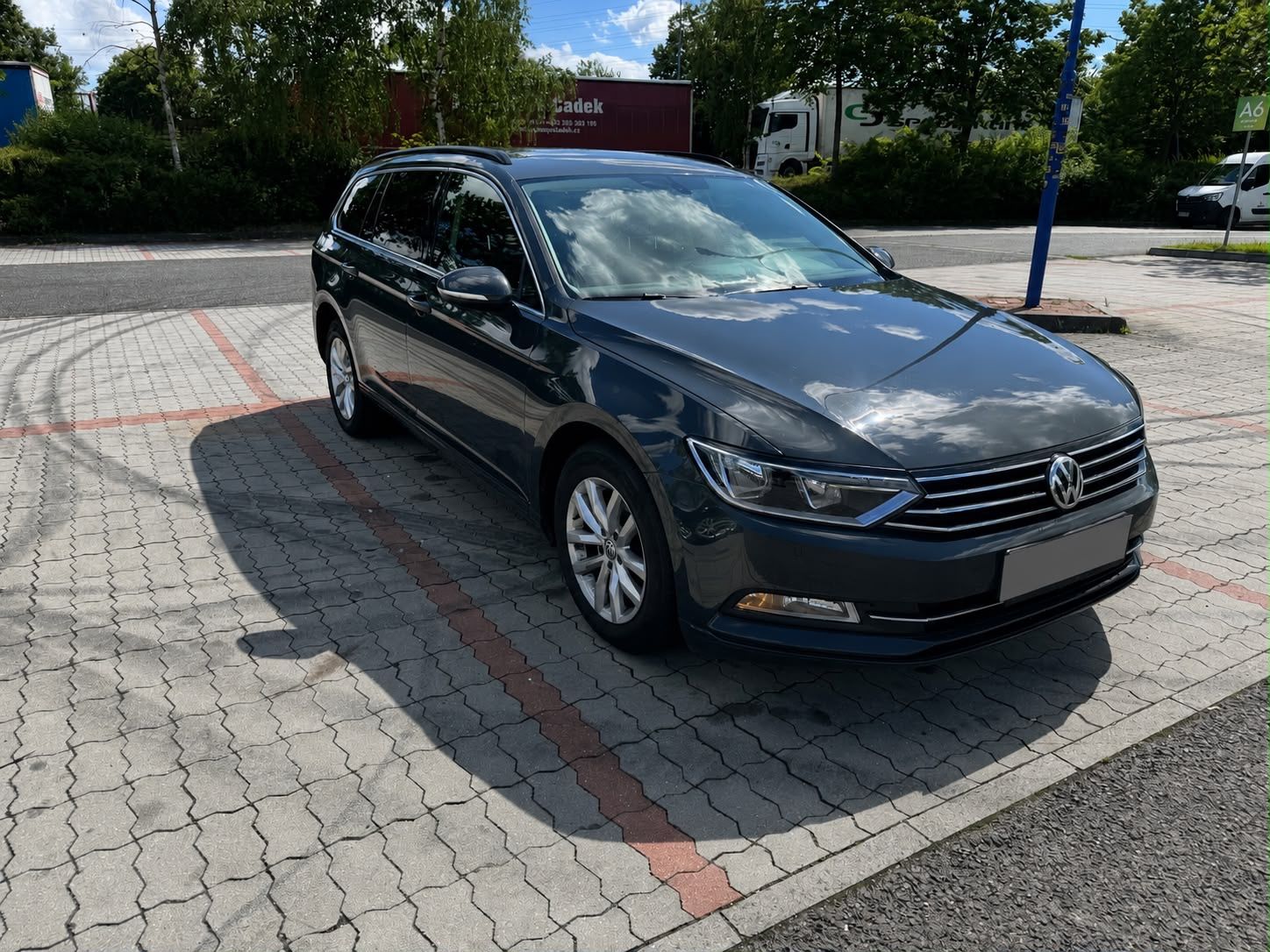 Volkswagen Passat, 2,0TDi 110kW DSG, DPH - fotka 2