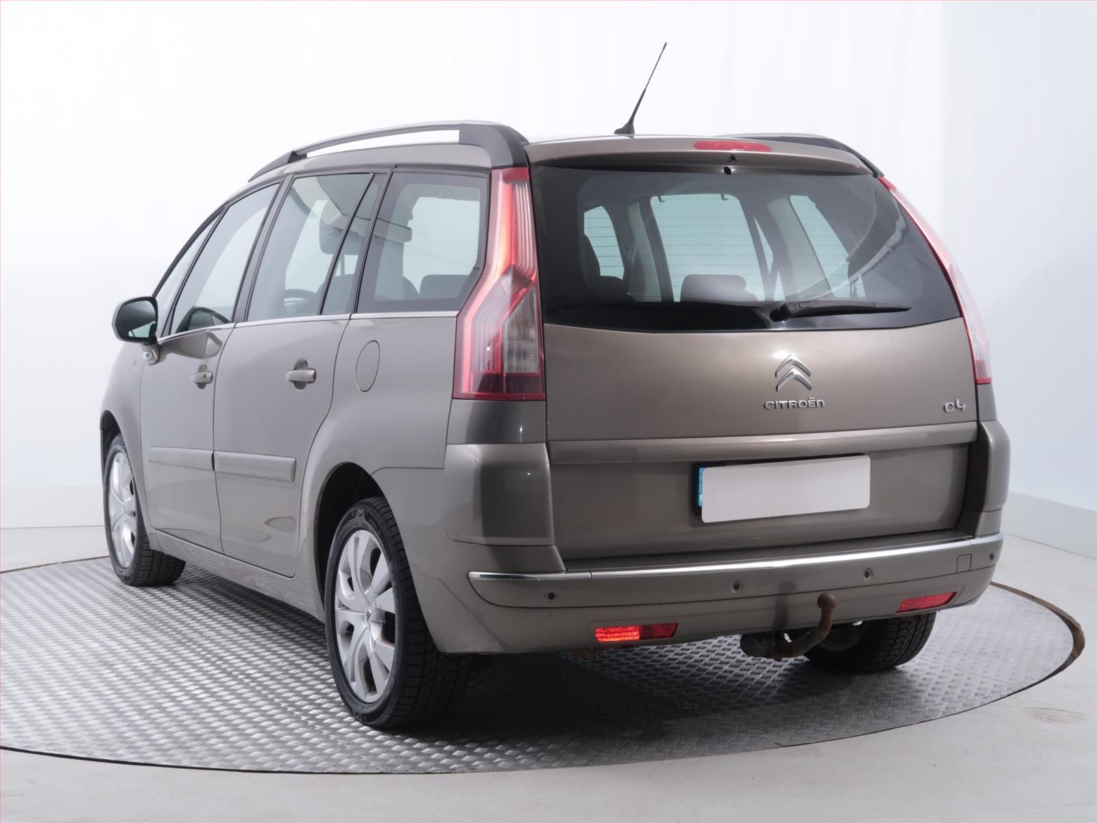 Citroën Grand C4 Picasso, 1.6 HDi, 7 míst, po STK, Tažné - fotka 4