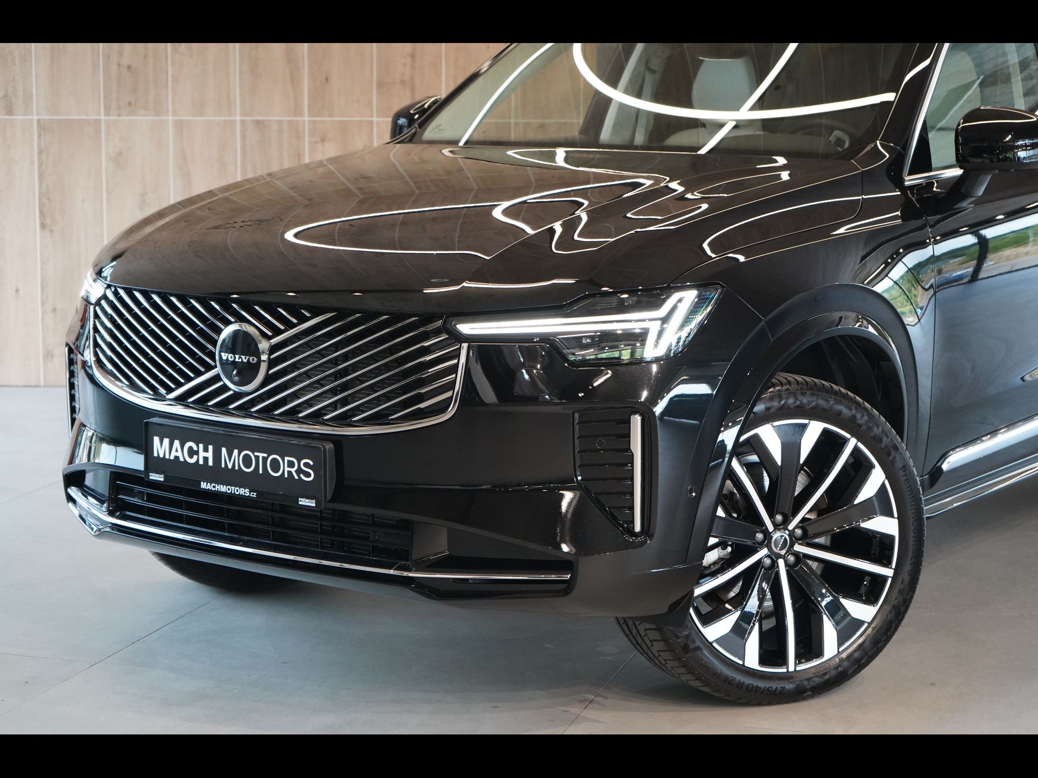 Volvo XC90, B5 PLUS Bright, Vzduch, 360° - fotka 2