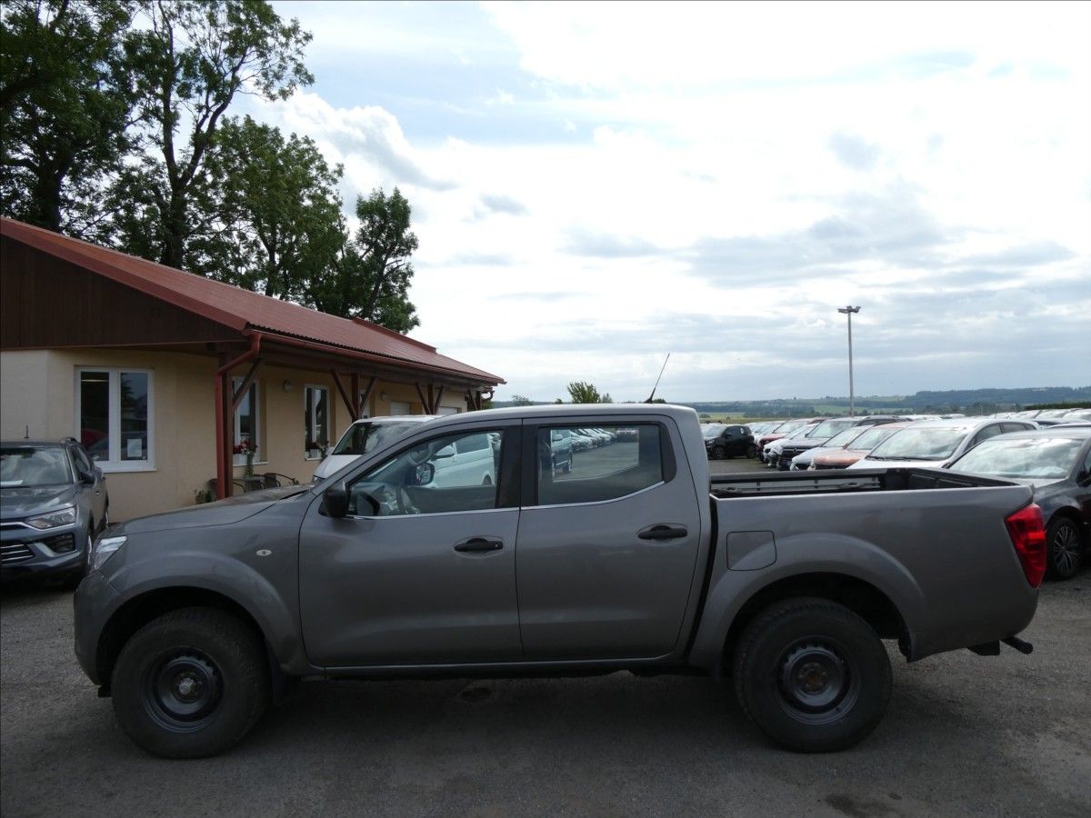 Nissan Navara, 2,3 dCi 1.majitel,DPH,4x4,závě - fotka 4