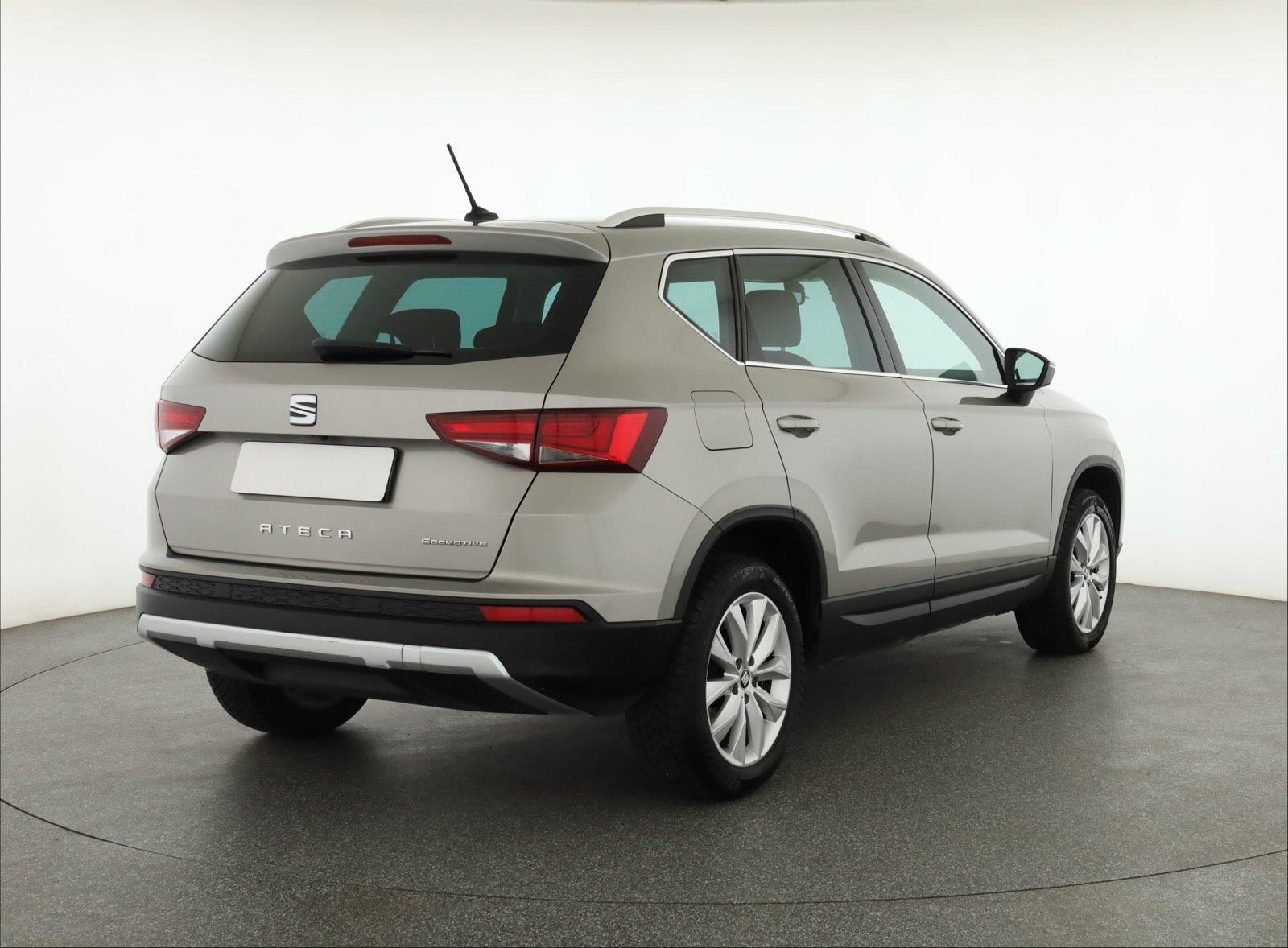 Seat Ateca, 1.6 TDI, Navi - fotka 5