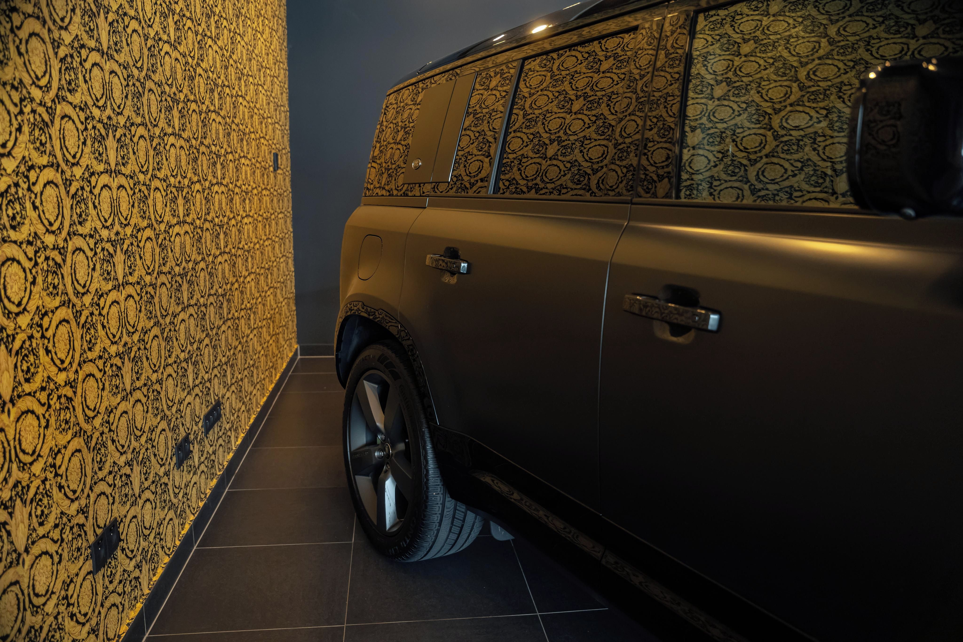 Land Rover Defender, 110 5.0 V8 Carpathian Edition - fotka 3