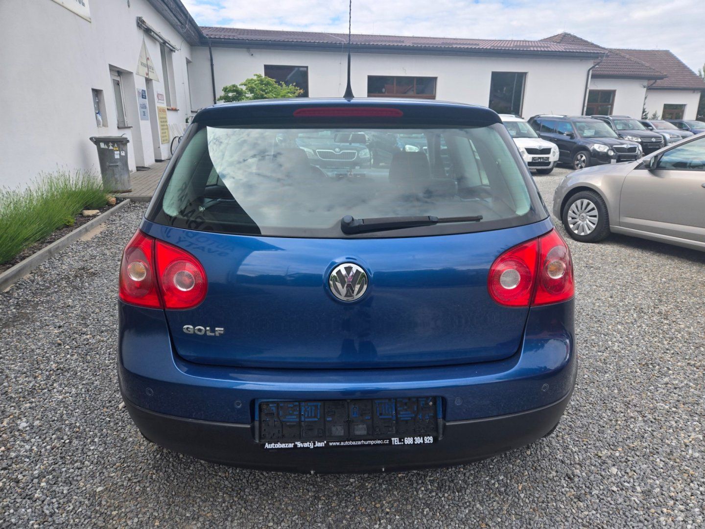 Volkswagen Golf, 1.4 i Navi,TOP - fotka 5