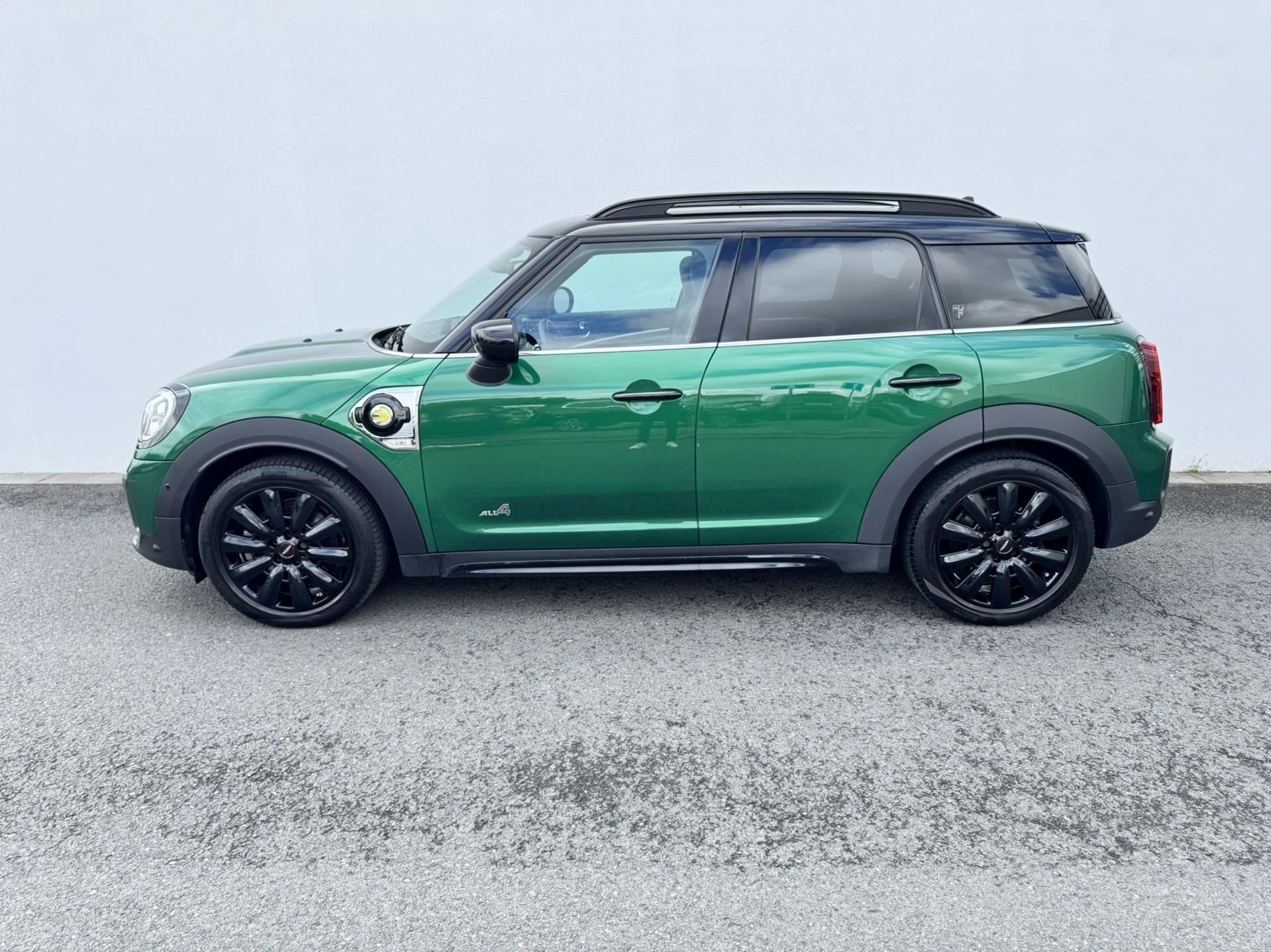 Mini Countryman, Countryman Cooper SE ALL4 - fotka 3