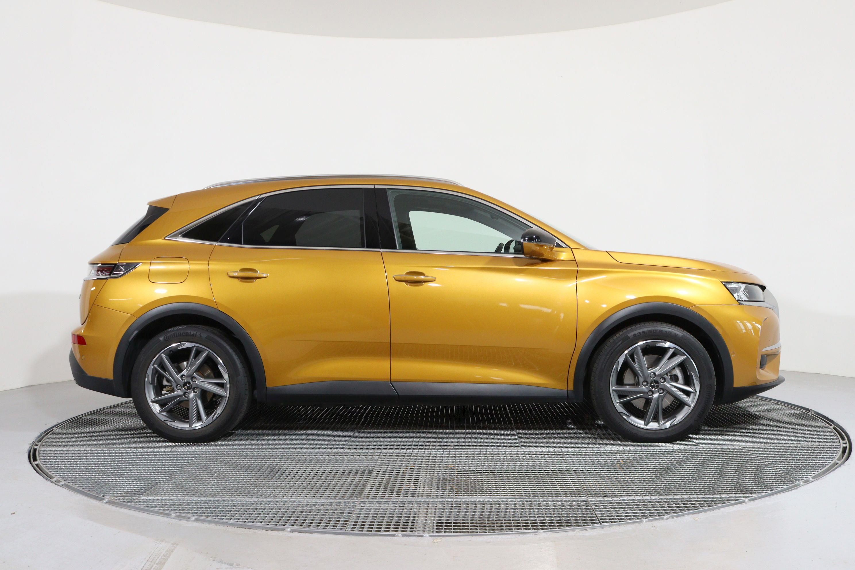DS 7 Crossback, E-Tense 4x4 300 AT HYBRID - fotka 3