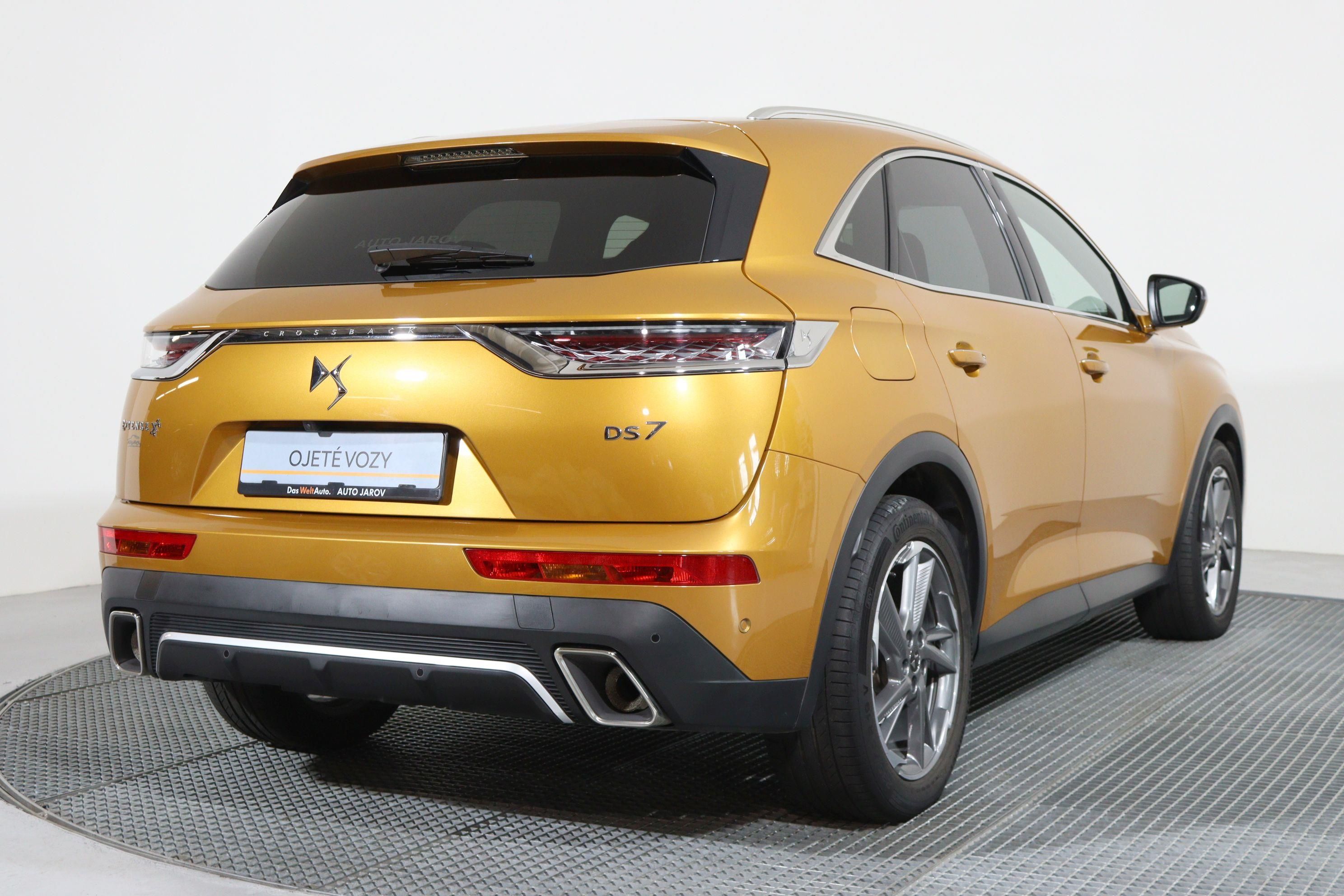 DS 7 Crossback, E-Tense 4x4 300 AT HYBRID - fotka 2