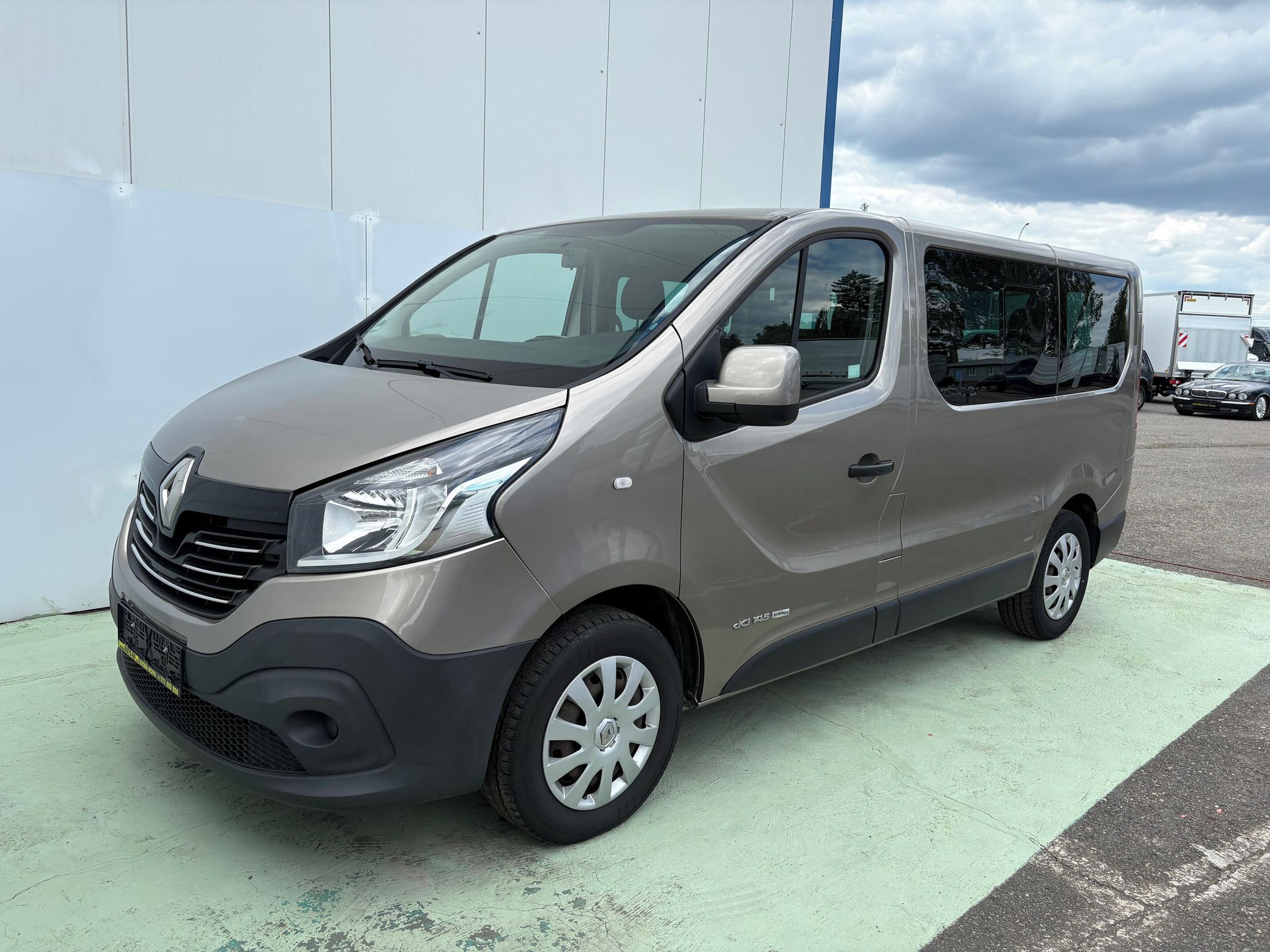 Renault Trafic, 1.6dCi, 107kW, 9 míst, Tažné - fotka 3