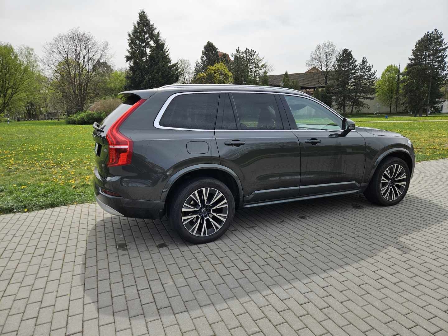 Volvo XC90, INSCRIPTION, B5 AWD, 173+10kW - fotka 5