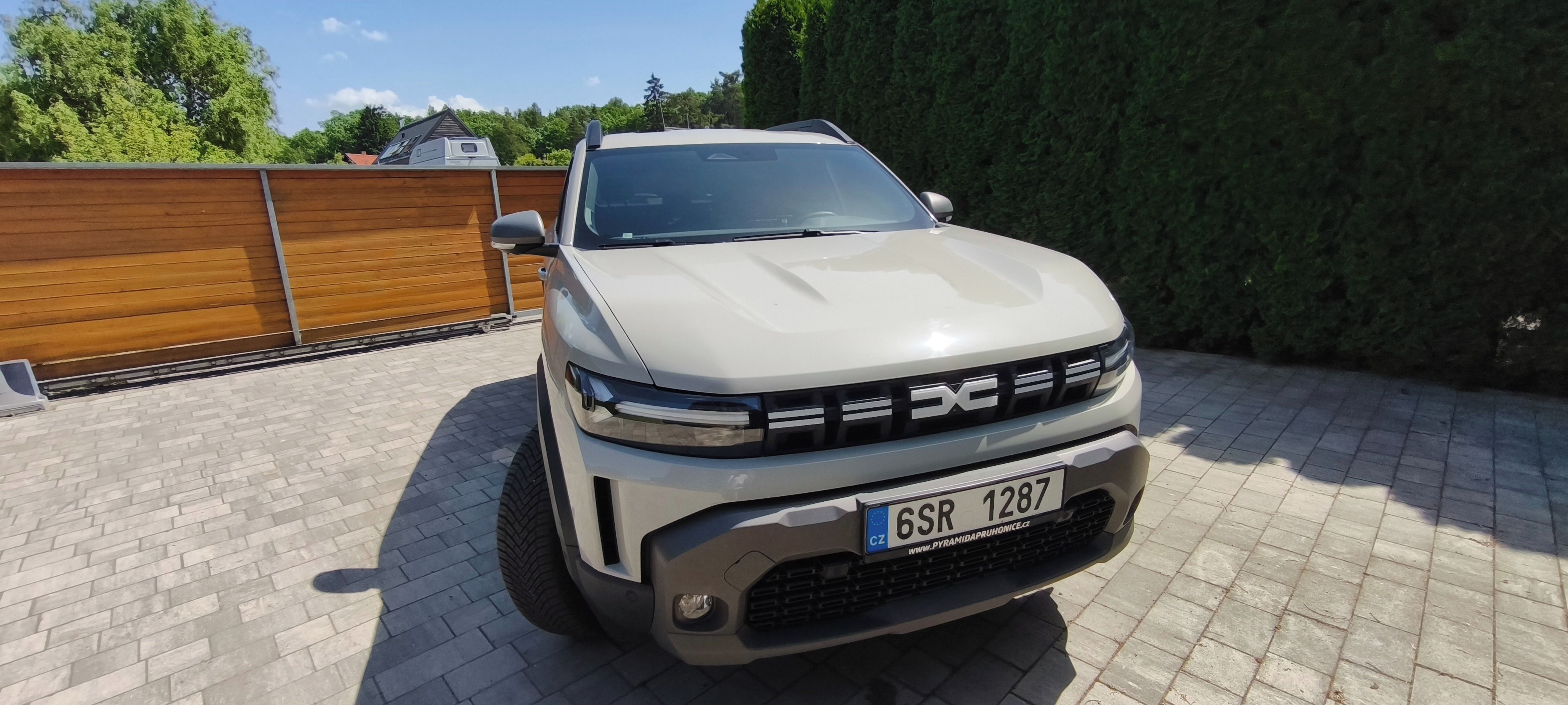 Dacia Duster, journey mild hybrid 130 - fotka 4